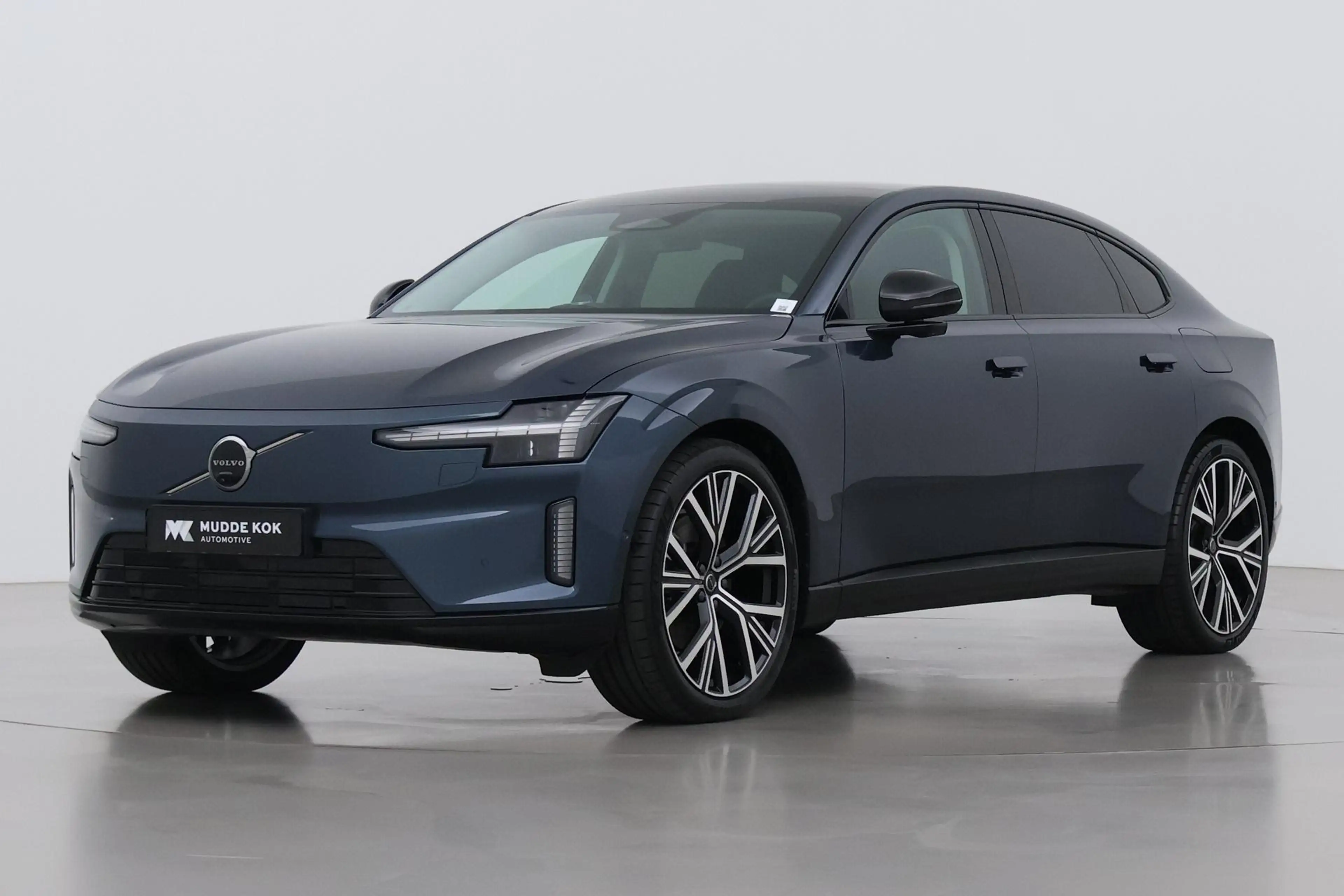 Volvo ES90 Single Motor Extended Range Ultra 92 kWh | FACELIF — photo 8