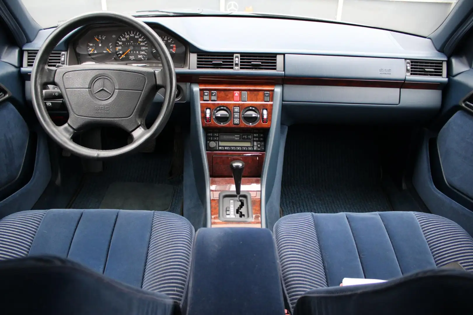 Mercedes-Benz E 420 (W124) 420E Grau - 2