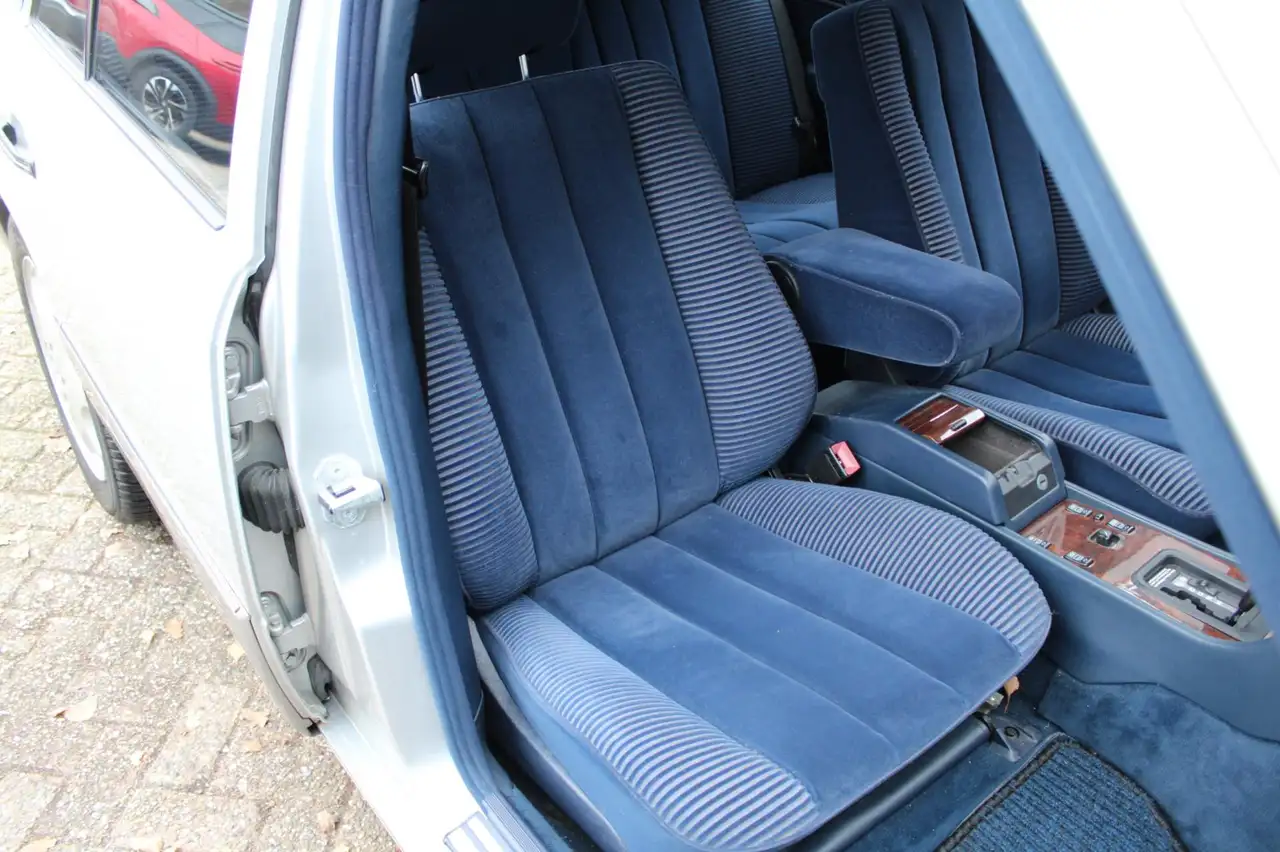 Mercedes-Benz E 200 500 serie E420 (W124), foto 12