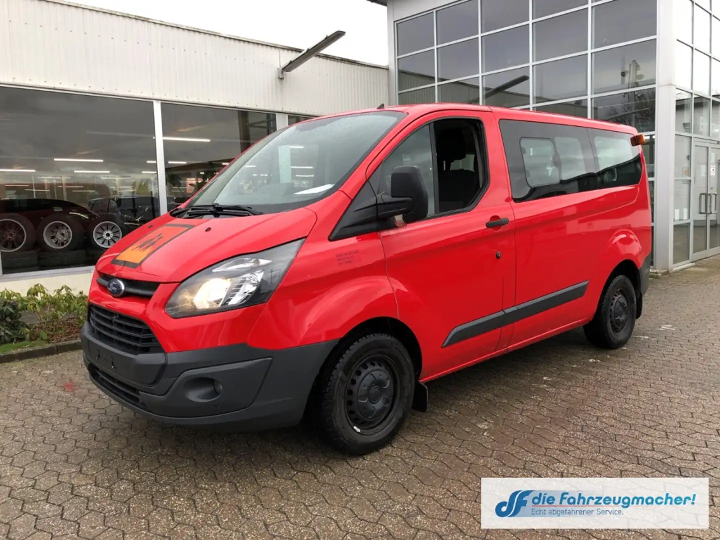 Ford Transit Custom Kombi 300 L1 2.2 TDCi*1667 Export Piros - 2