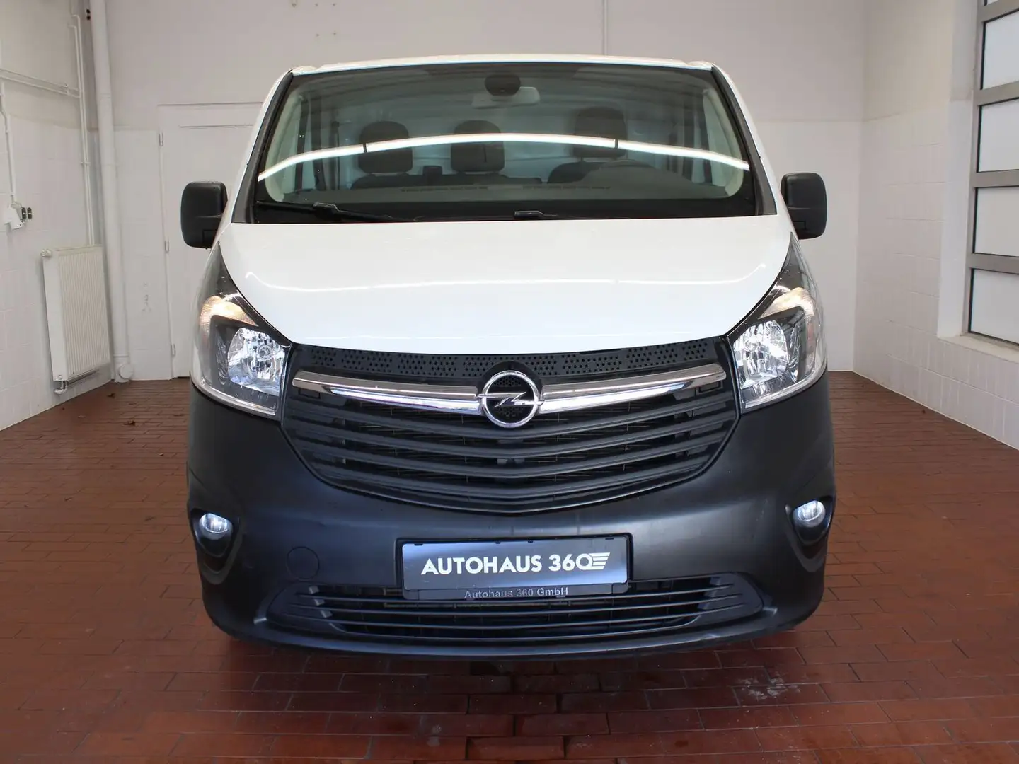 Opel Vivaro Kasten L1H1 1.Hand Tempomat Bluetooth Weiß - 2