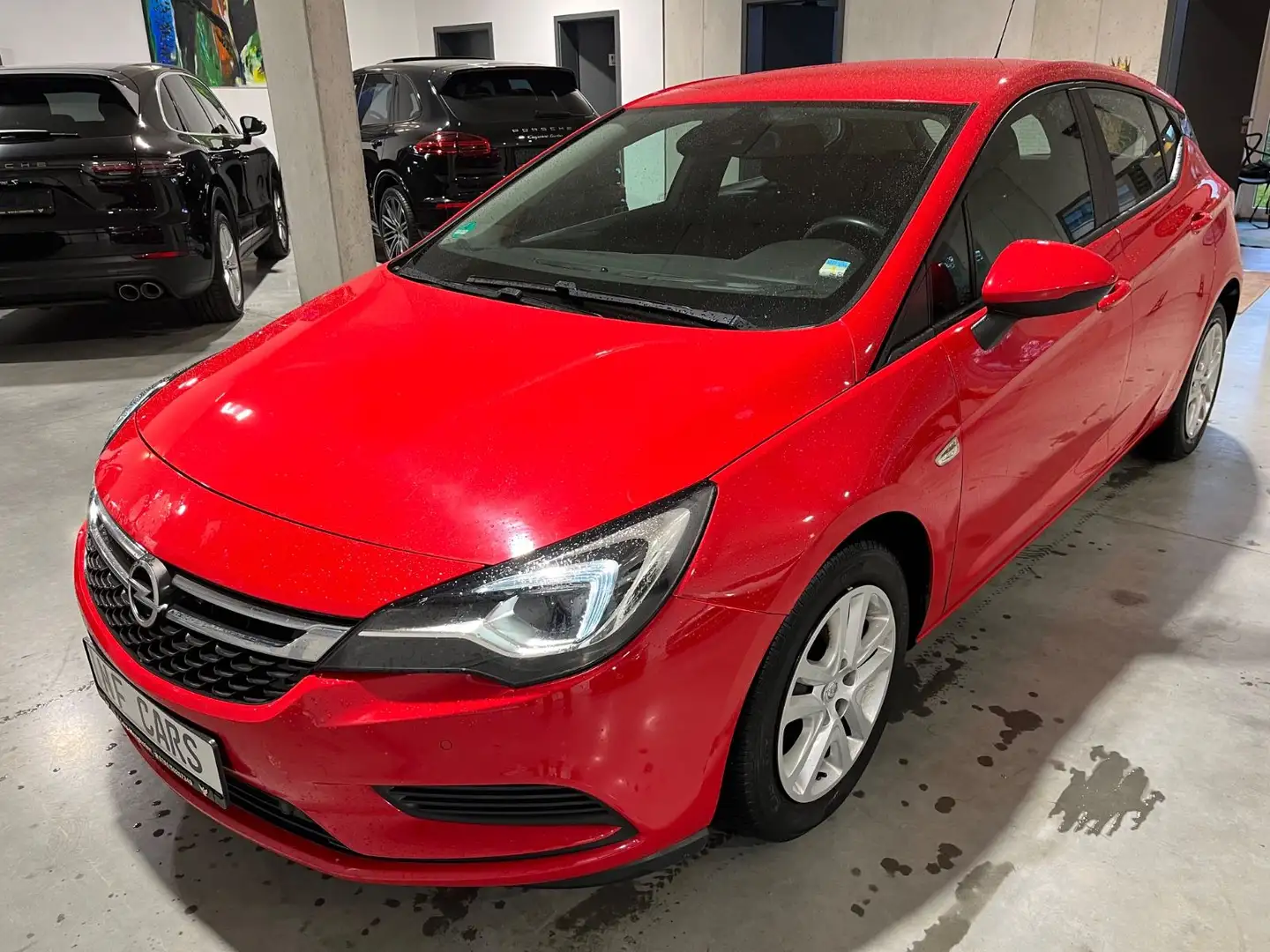Opel Astra K Lim. 5-trg. Edition,SHZ,Klimaauto Rouge - 2