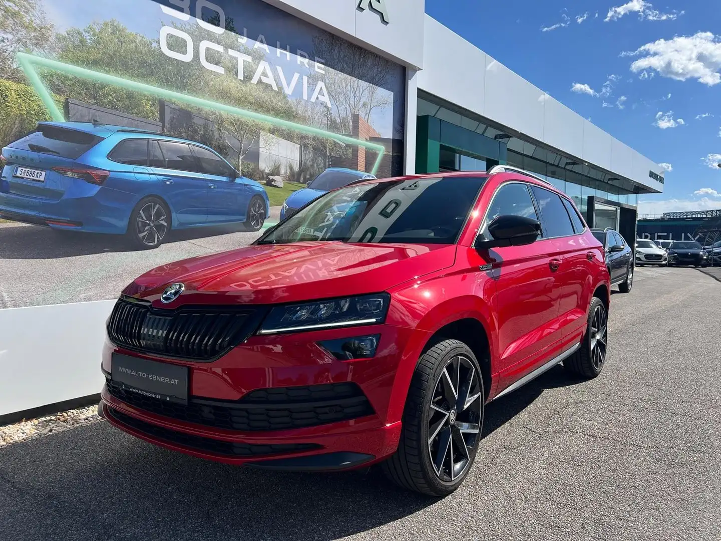 Skoda Karoq SPORTLINE TSI DSG ACT Rot - 1