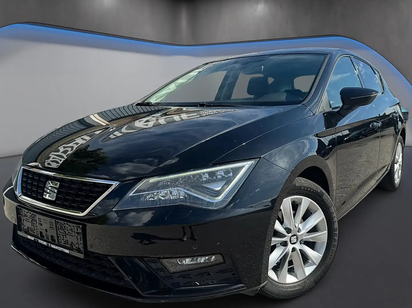 SEAT Leon Style 1,2 TSI Style *Leichtbeschädigt* Schwarz - 1