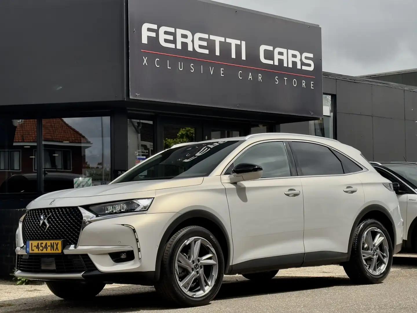 DS Automobiles DS 7 Crossback 1.6 AUT8 PURE TECH RIVOLI 86D.KM!! DESIGNO-LEDER N Grijs - 1