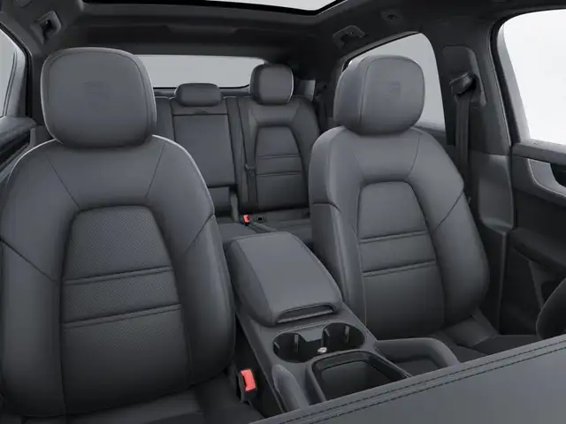 Porsche Cayenne view 5