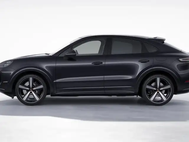 Porsche Cayenne view 2