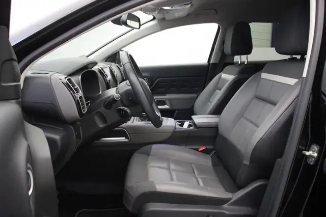 Citroen C5 Aircross view 9