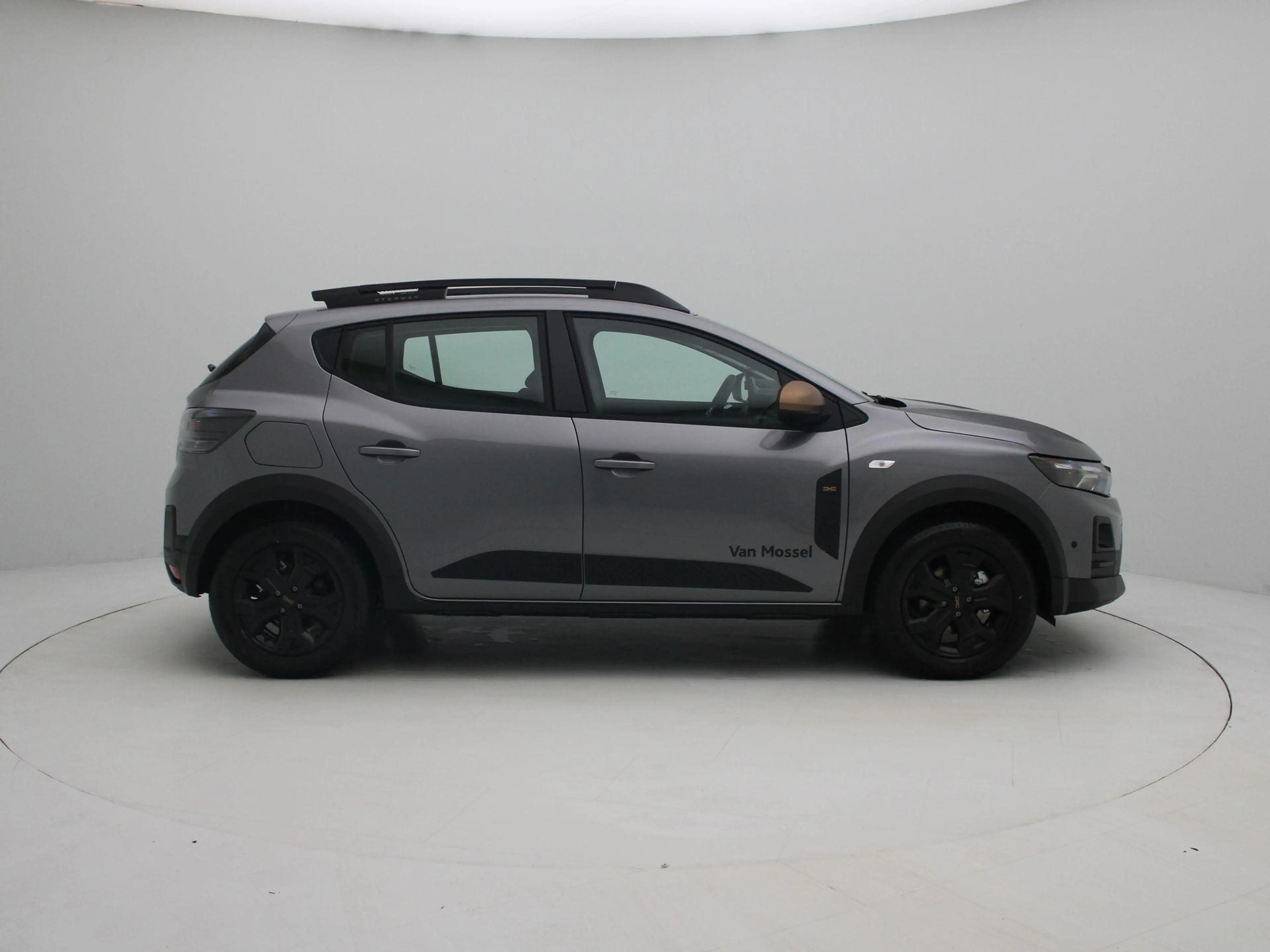 Dacia Sandero Stepway Hybrid 155 Extreme | Demo | Dacia Media D — photo 6