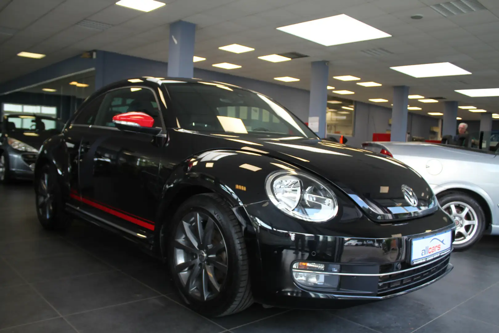 Volkswagen Beetle 1.2 TSI BlueMotion Design Noir - 1