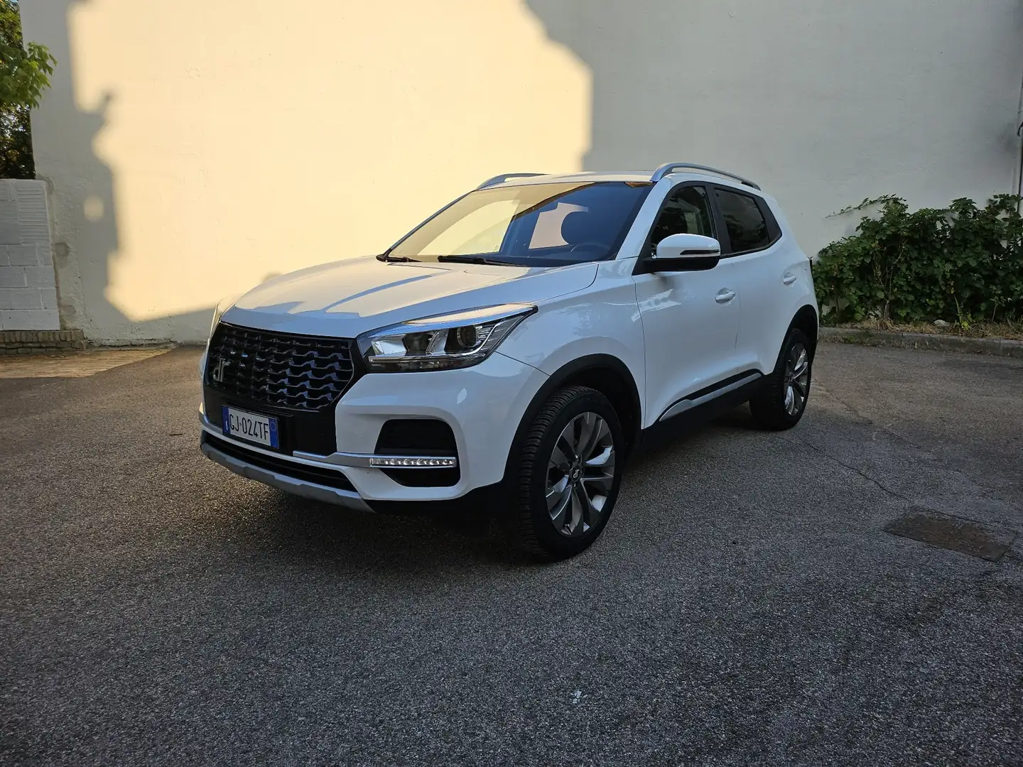 DR Automobiles DR4.0 Blanc - 1
