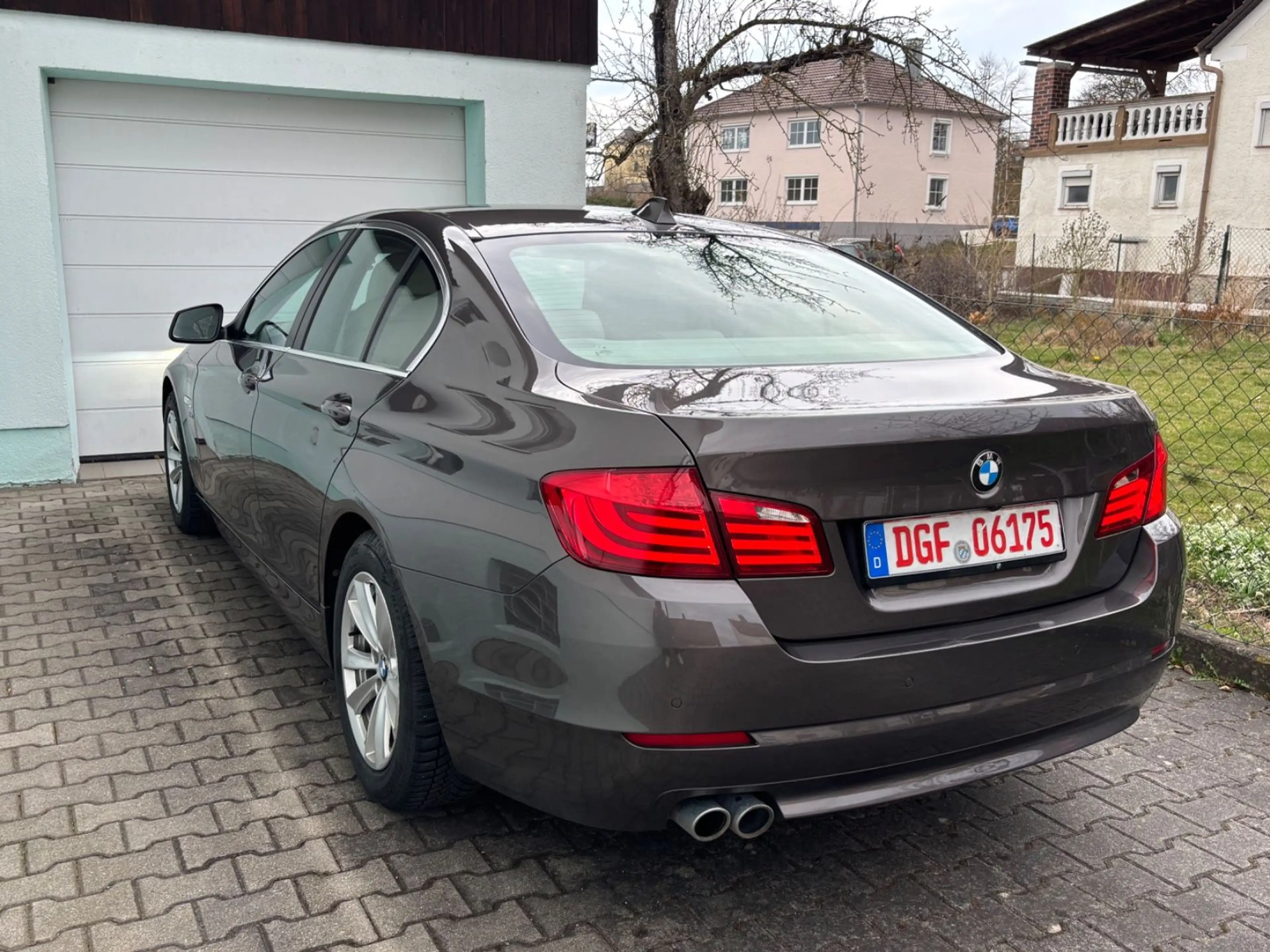 BMW 530 d xDrive Automatik Top Zustand 2.HD Komforts — photo 11