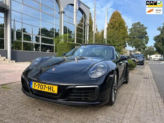 Porsche 911 3.0 Carrera 4 aut /pano/20 inch/o.h boekjes