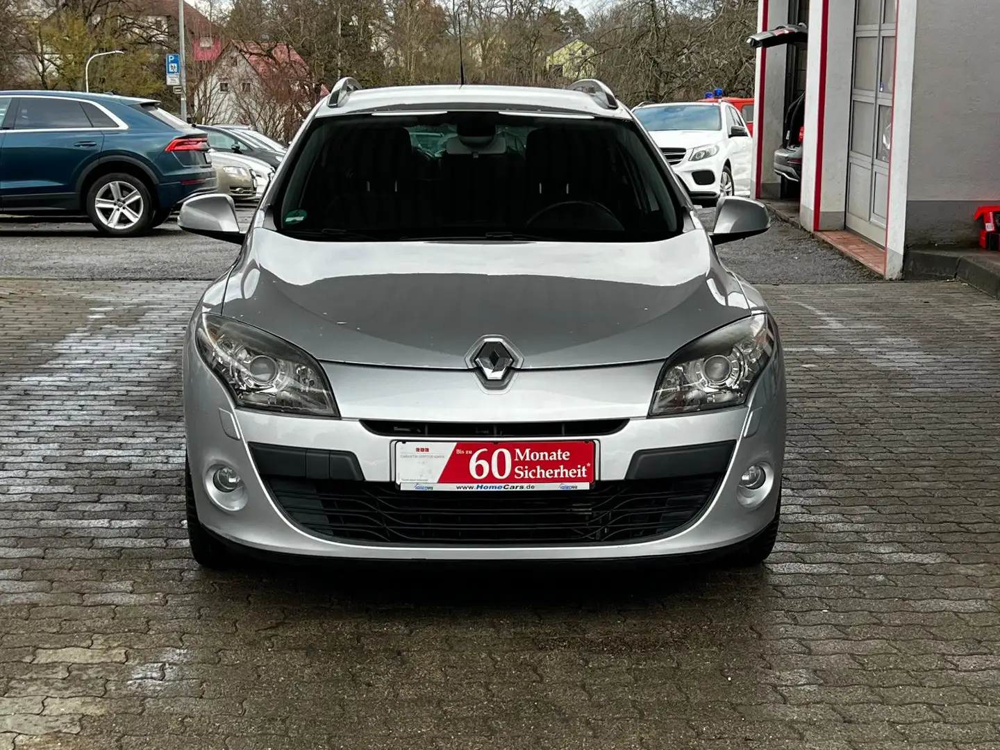 Renault Megane III Grandtour Dynamique I TÜV I Automatik Grau - 2