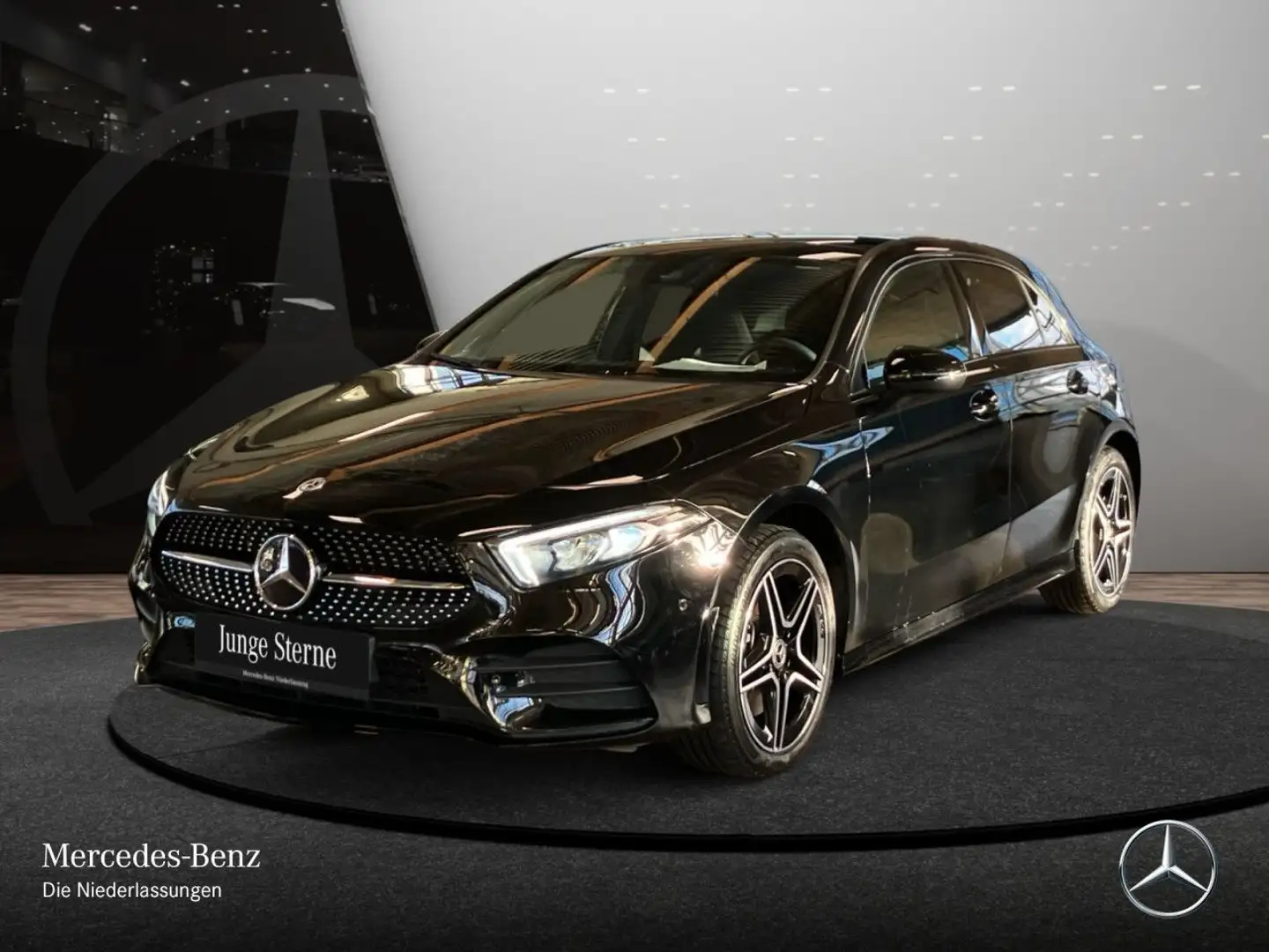 Mercedes-Benz A 250 e AMG+NIGHT+PANO+LED+KAMERA+8G Schwarz - 2