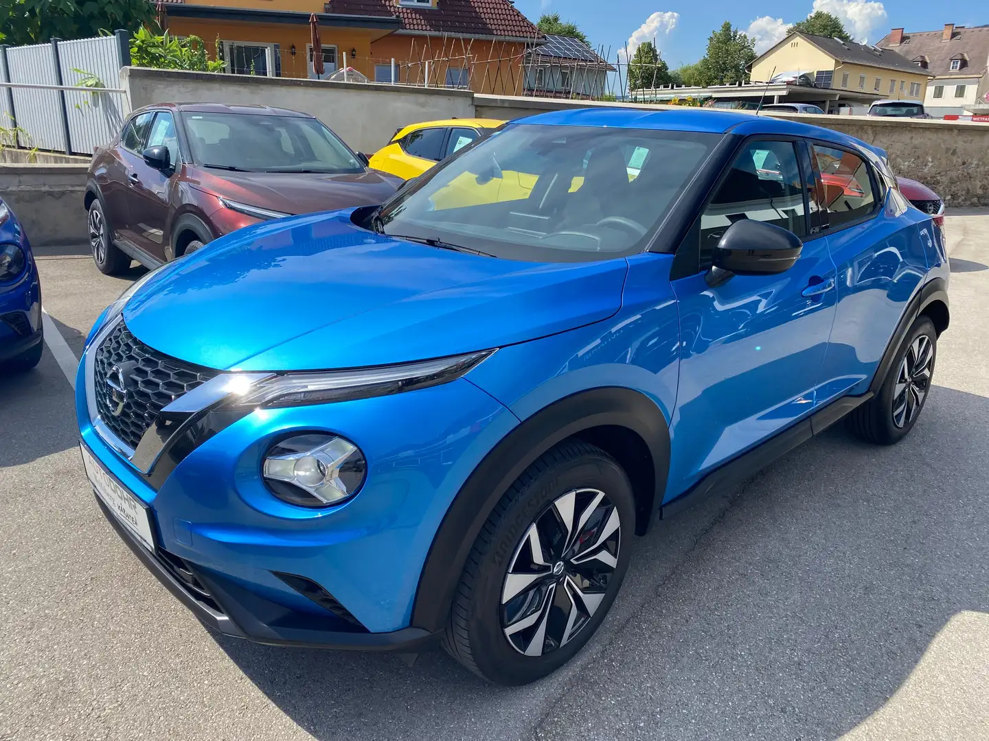 Nissan Juke 1,0 DIG-T Acenta Blau - 1