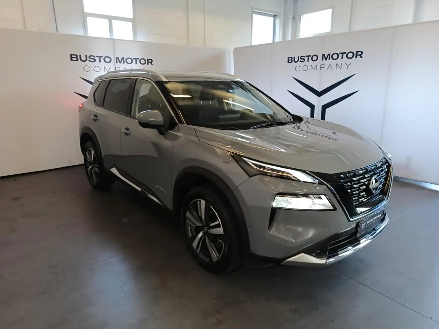Nissan X-Trail e-Power 2WD 5 posti Tekna 10 ANNI GARANTITA Grigio - 1
