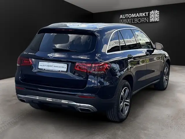 Mercedes-Benz GLC view 7
