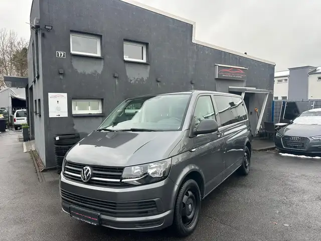 Volkswagen T6 Multivan T6 2.0 TDI 150 Multivan Navi Carplay Kamera PDC