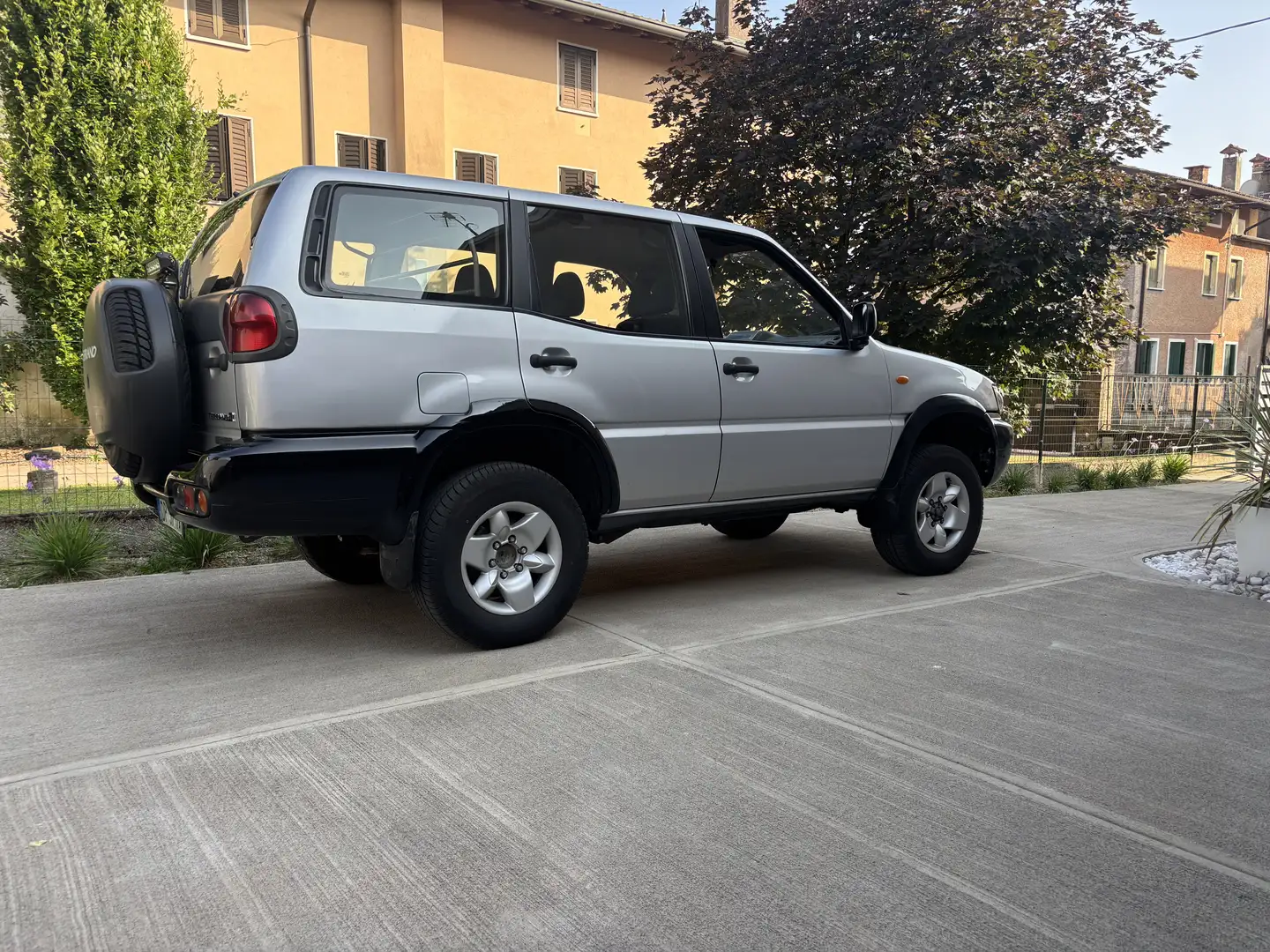 Nissan Terrano 5p 2.7 tdi commercial AUTOCARRO 5 POSTI. - 1