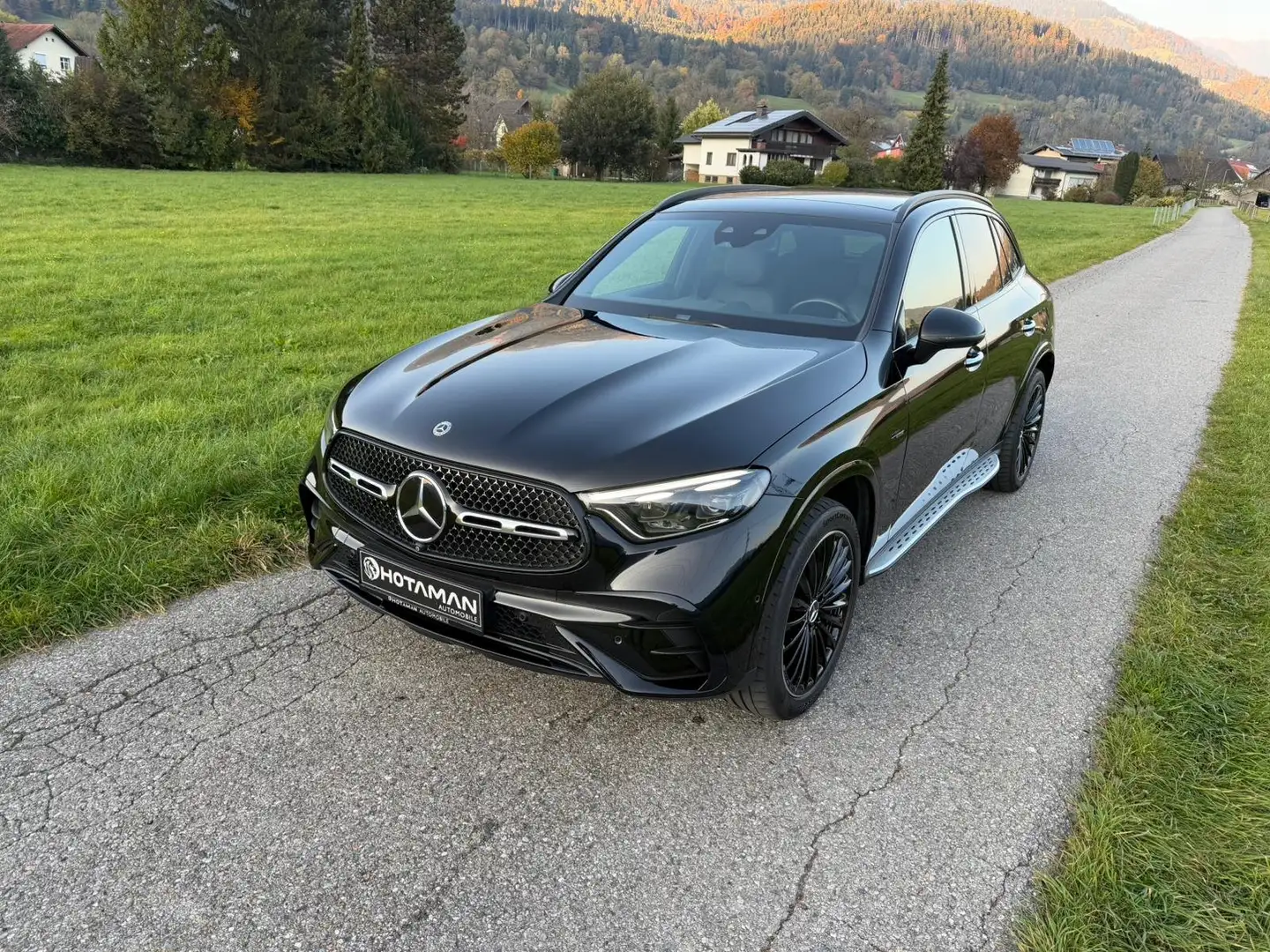 Mercedes-Benz GLC 300 de 4Matic AMG Pano Laser AHK 8 Fach Burmester Schwarz - 1