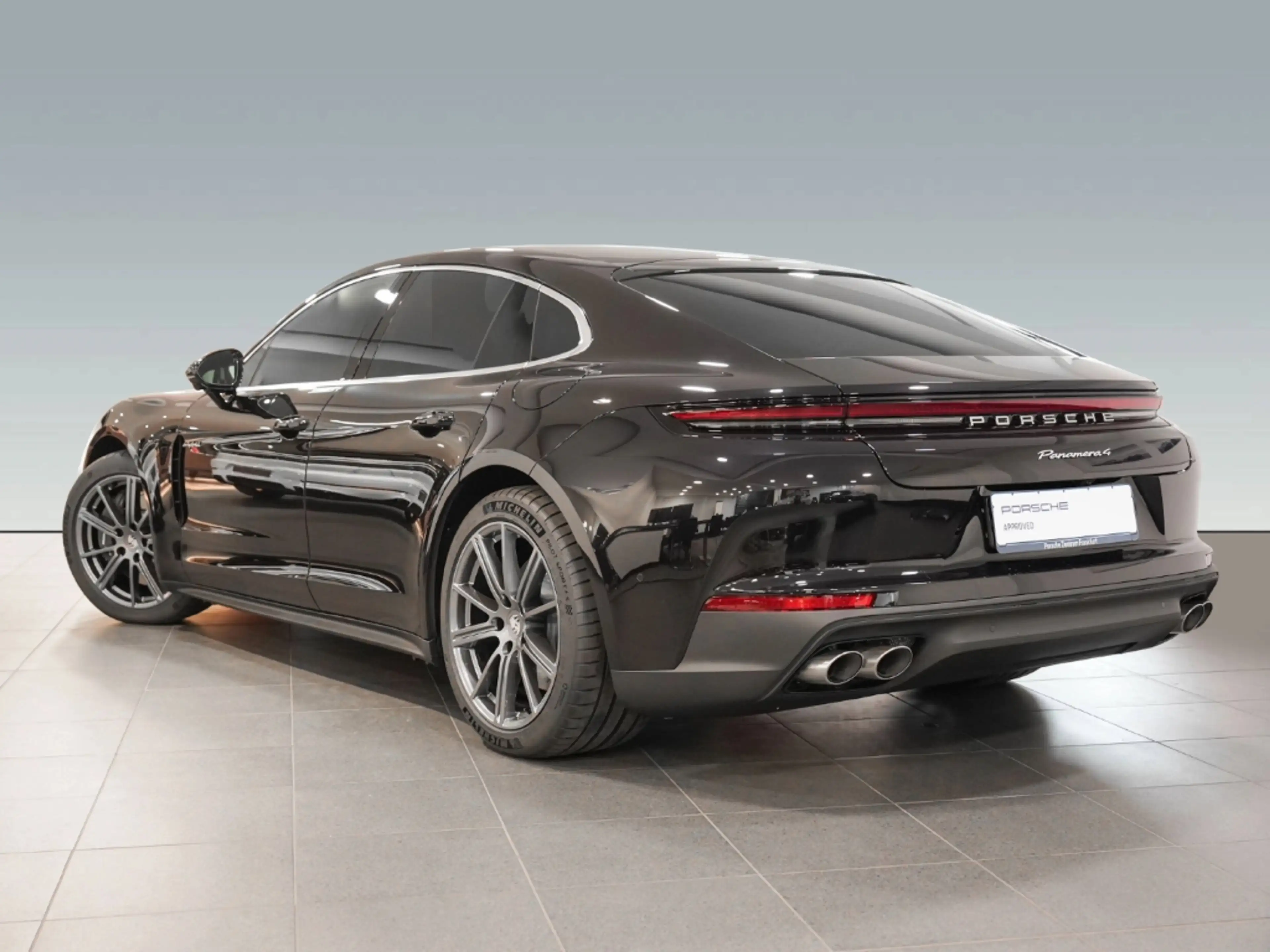 Porsche Panamera 4 E-Hybrid — photo 3