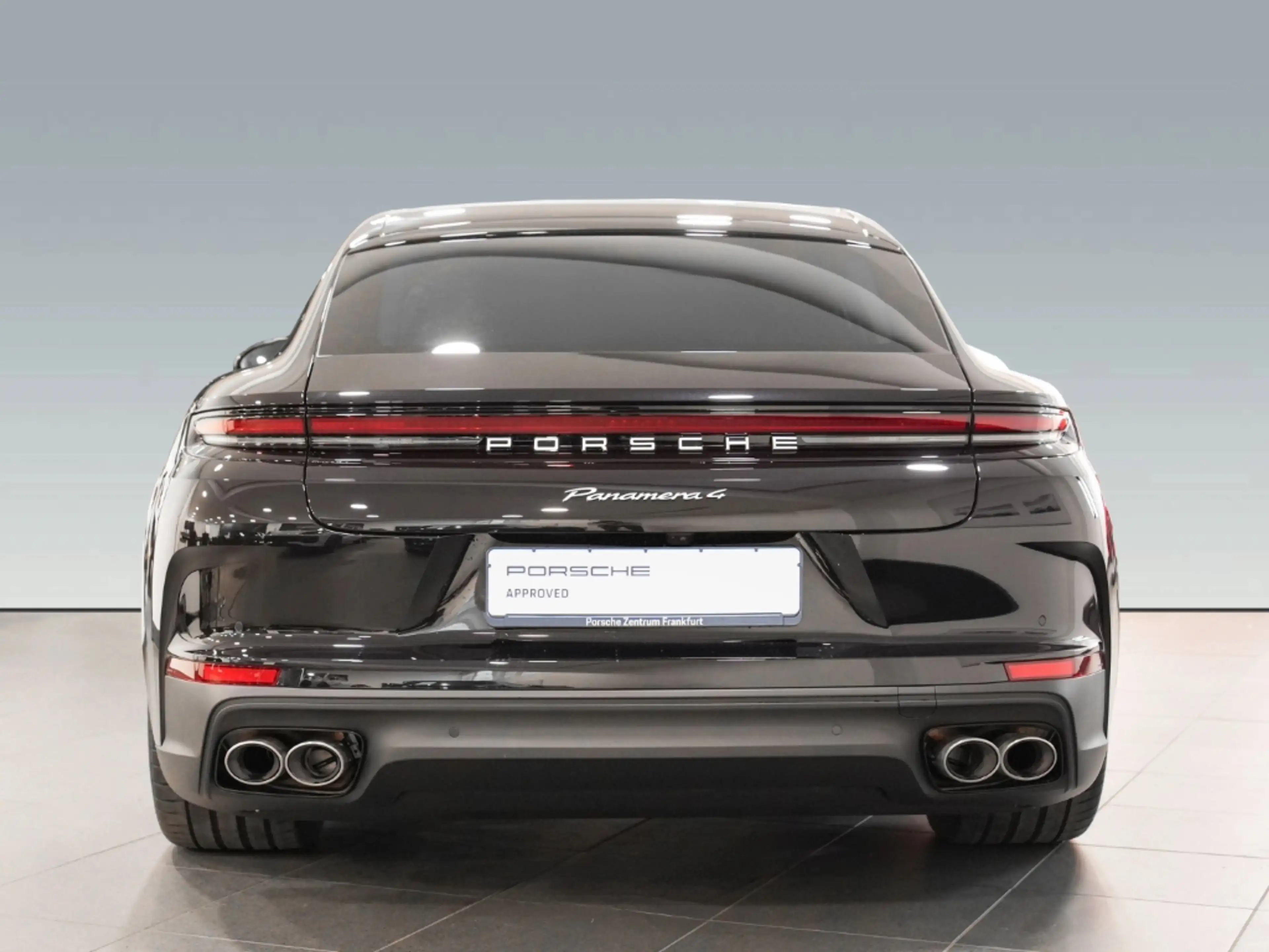 Porsche Panamera 4 E-Hybrid — photo 8
