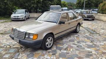 300E 12v asi, uniproprietario , permute