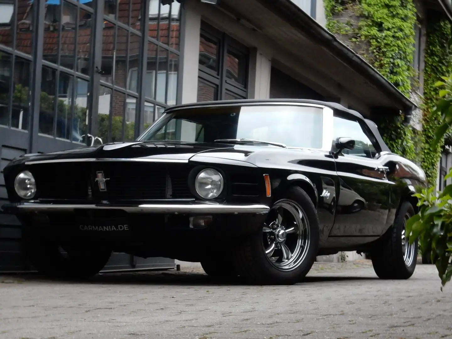 Ford Mustang Cabrio V8 Black - 1
