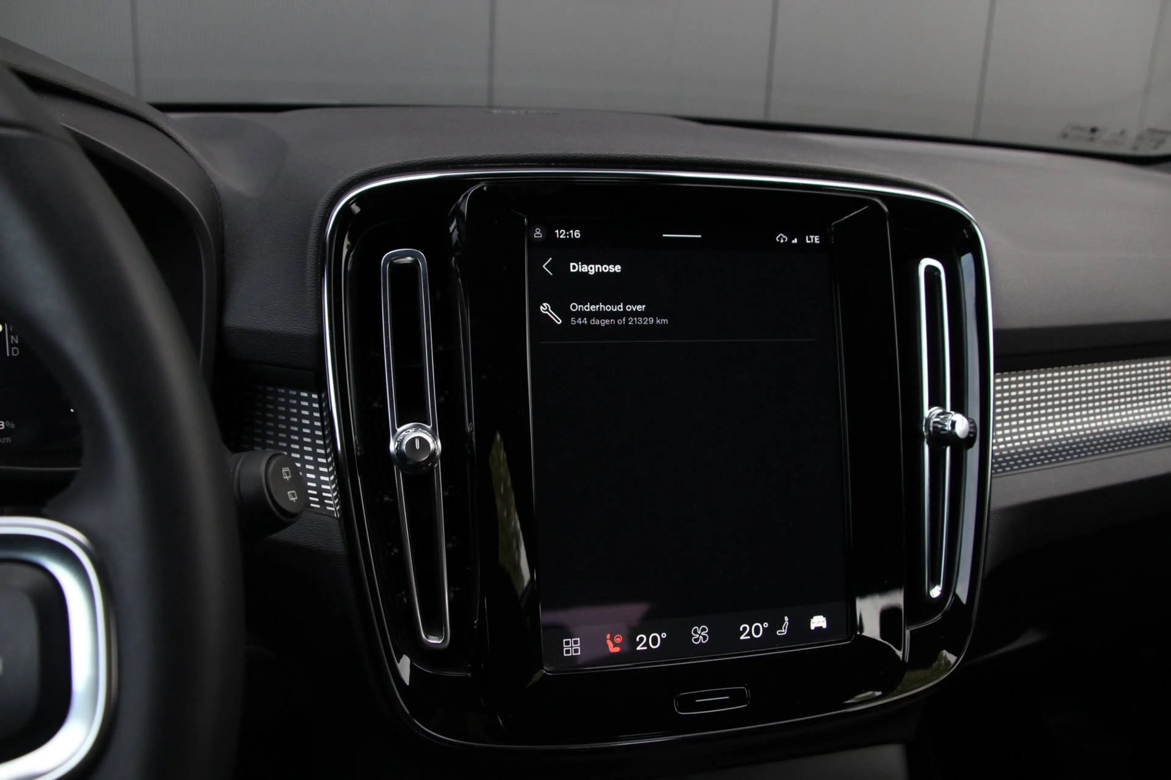 Volvo XC40 Recharge Pro | Panoramadak | 360 Camera | Trekhaak — photo 25