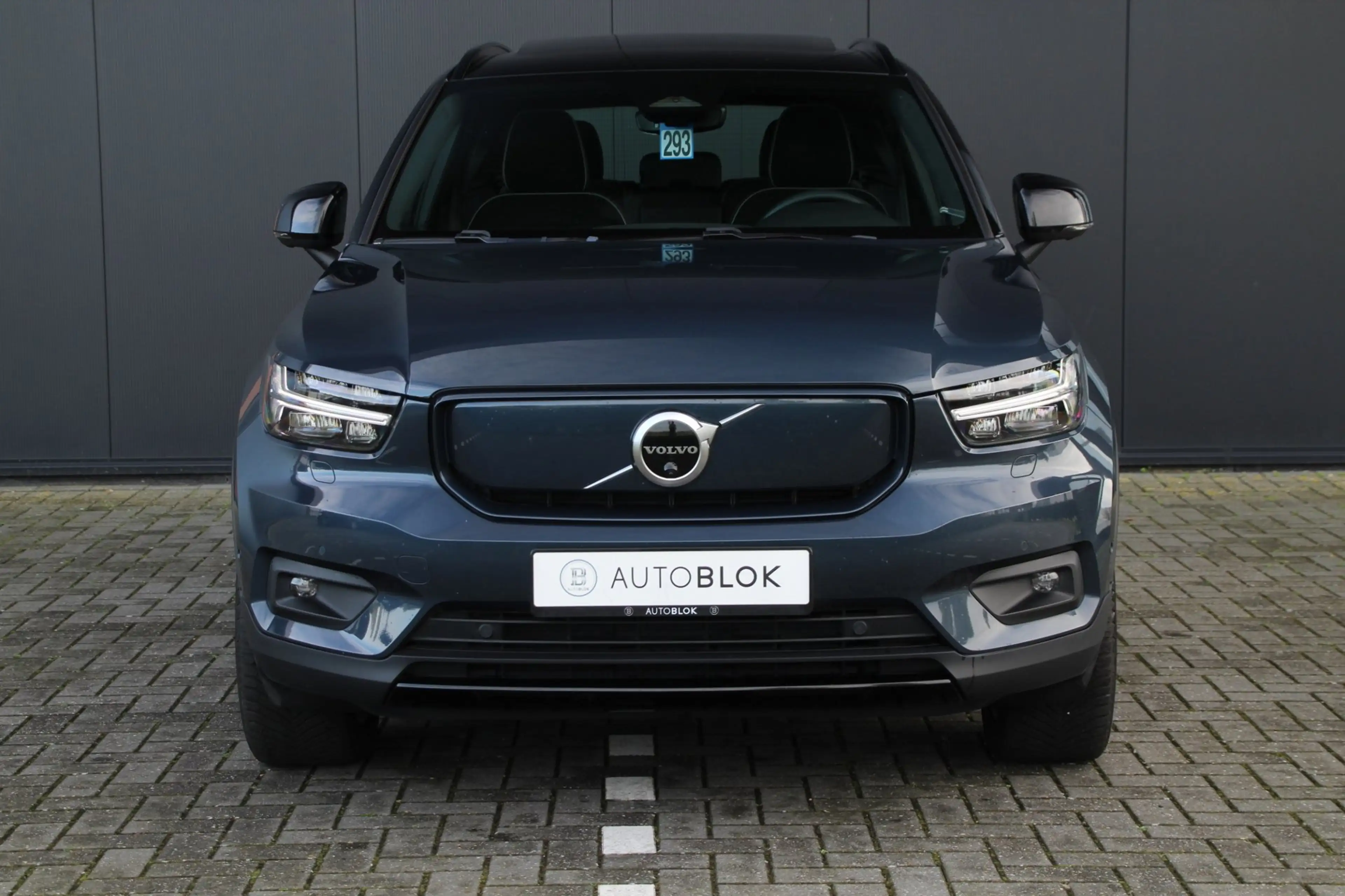 Volvo XC40 Recharge Pro | Panoramadak | 360 Camera | Trekhaak — photo 3