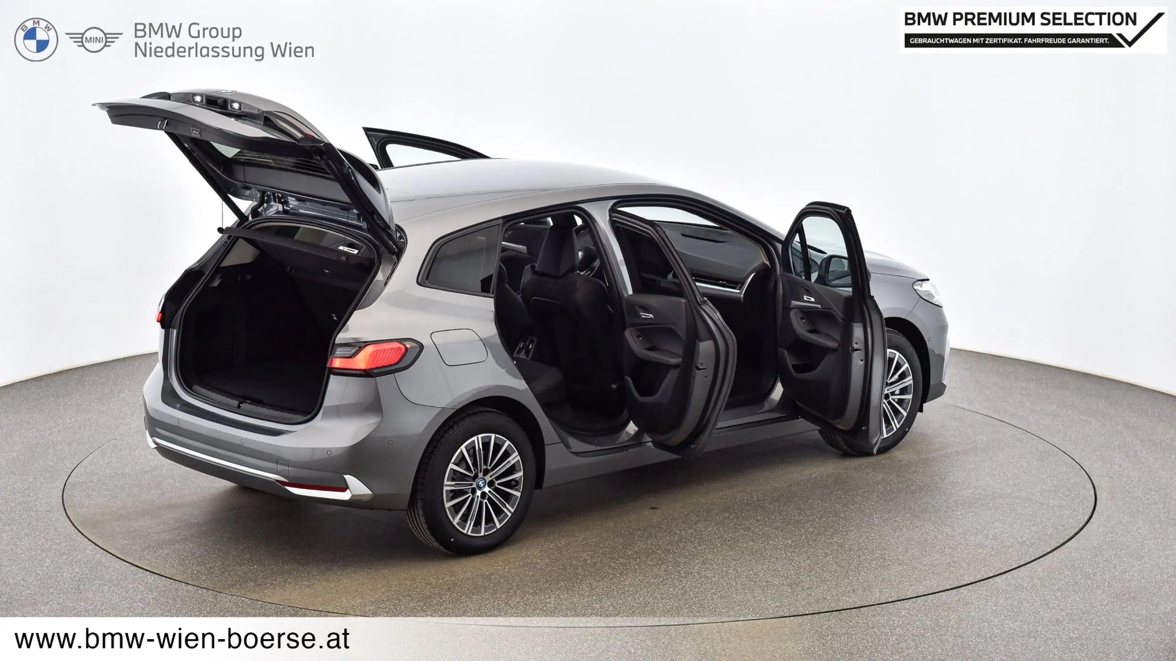 BMW 230 e xDrive — photo 11