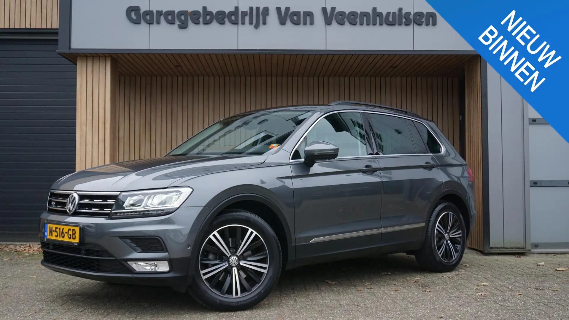 Volkswagen Tiguan 1.5 TSI 150pk DSG Comfortline LED Trekhaak 18inch Gris - 1