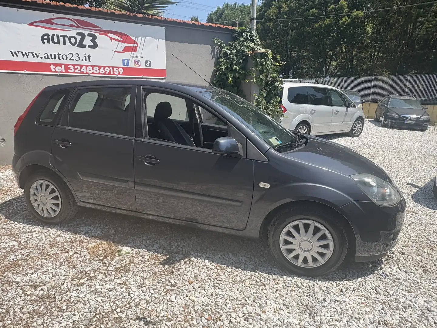 Ford Fiesta 5p 1.2 Ghia - 2