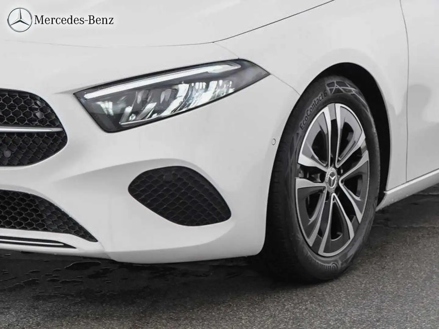 Mercedes-Benz A 180 Limousine RüKam+LED+Sitzh.+MBUX+17 Weiß - 2