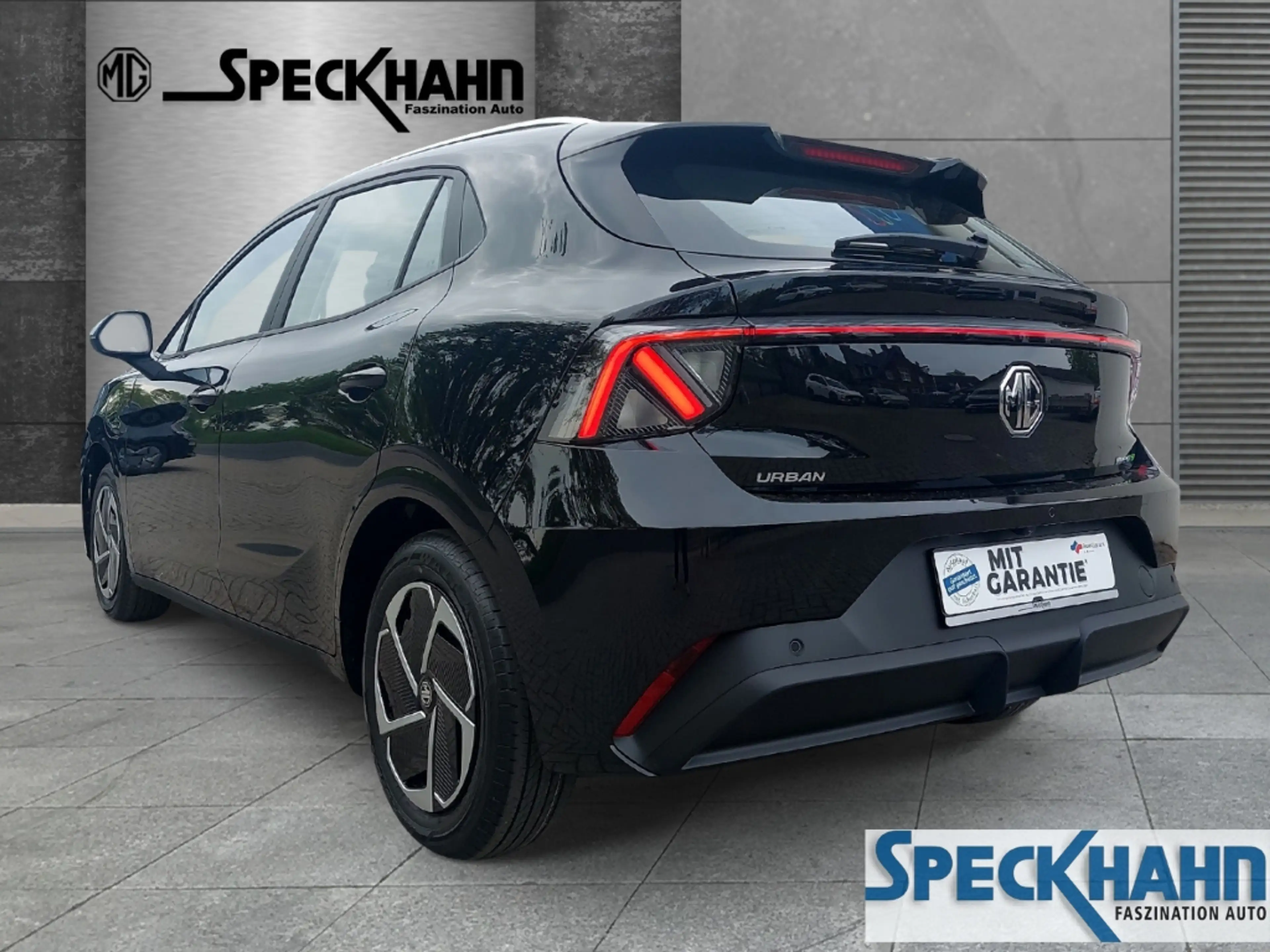 MG MG4 Comfort 43 kWh ACC MG-Pilot Kamera LED Apple CarPl — photo 2