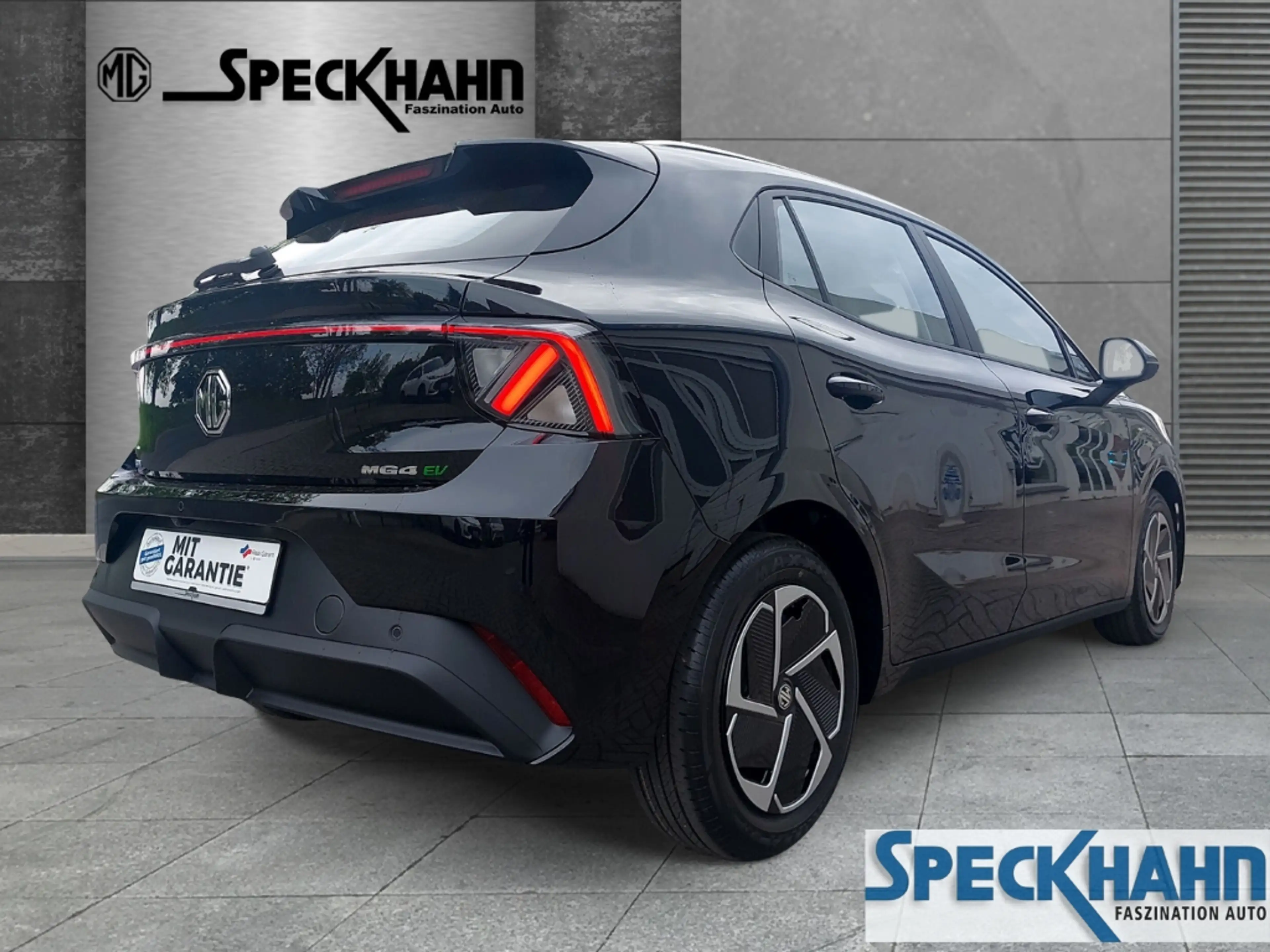 MG MG4 Comfort 43 kWh ACC MG-Pilot Kamera LED Apple CarPl — photo 4