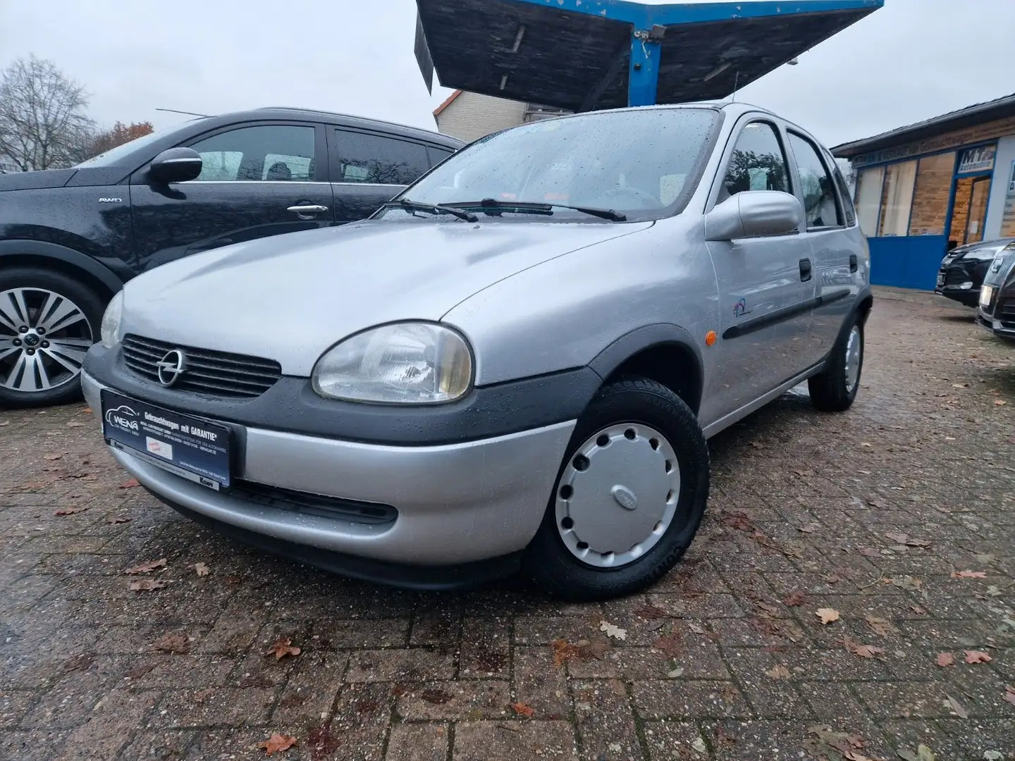 Opel Corsa 1.4 16V;Automatik;TÜVNEU;+Garantie 2.Jahre Argintiu - 2