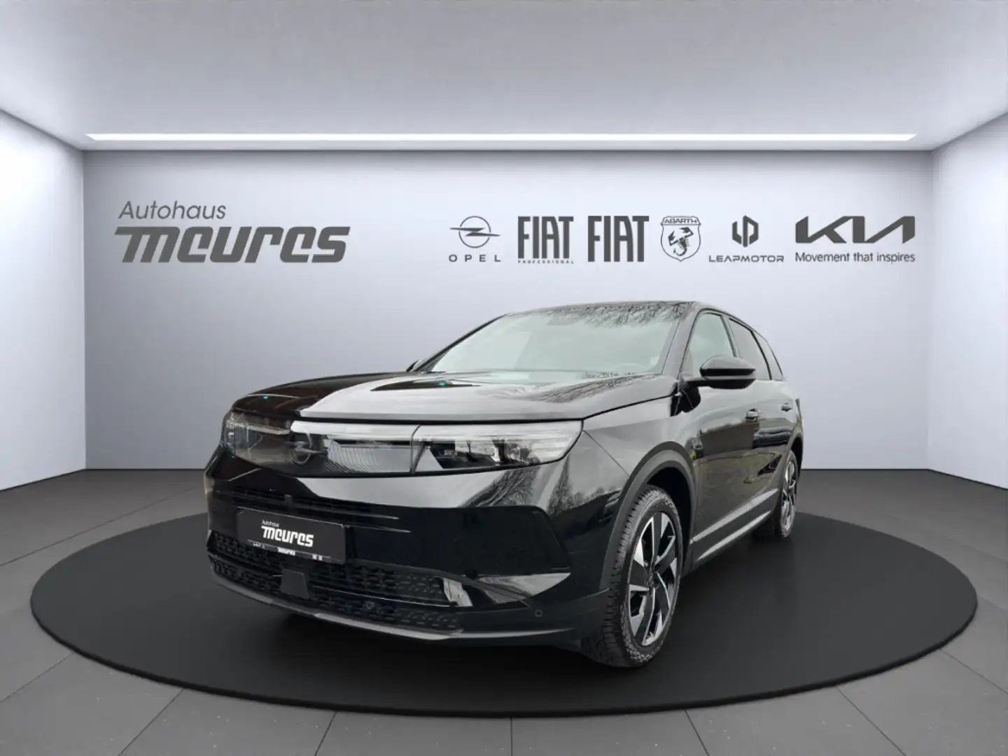 Opel Grandland GS, Hybrid Benzin, 136 PS, Automatik, 5-Türer, Kar Noir - 1