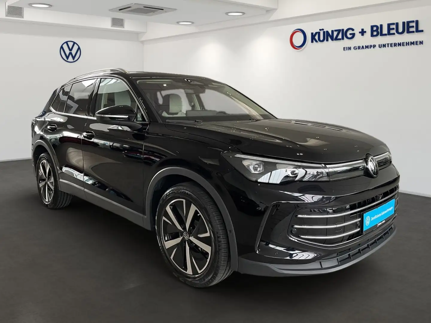 Volkswagen Tiguan Elegance 2,0 TDI 150PS DSG*NAV*StHzg*Pano Negro - 2