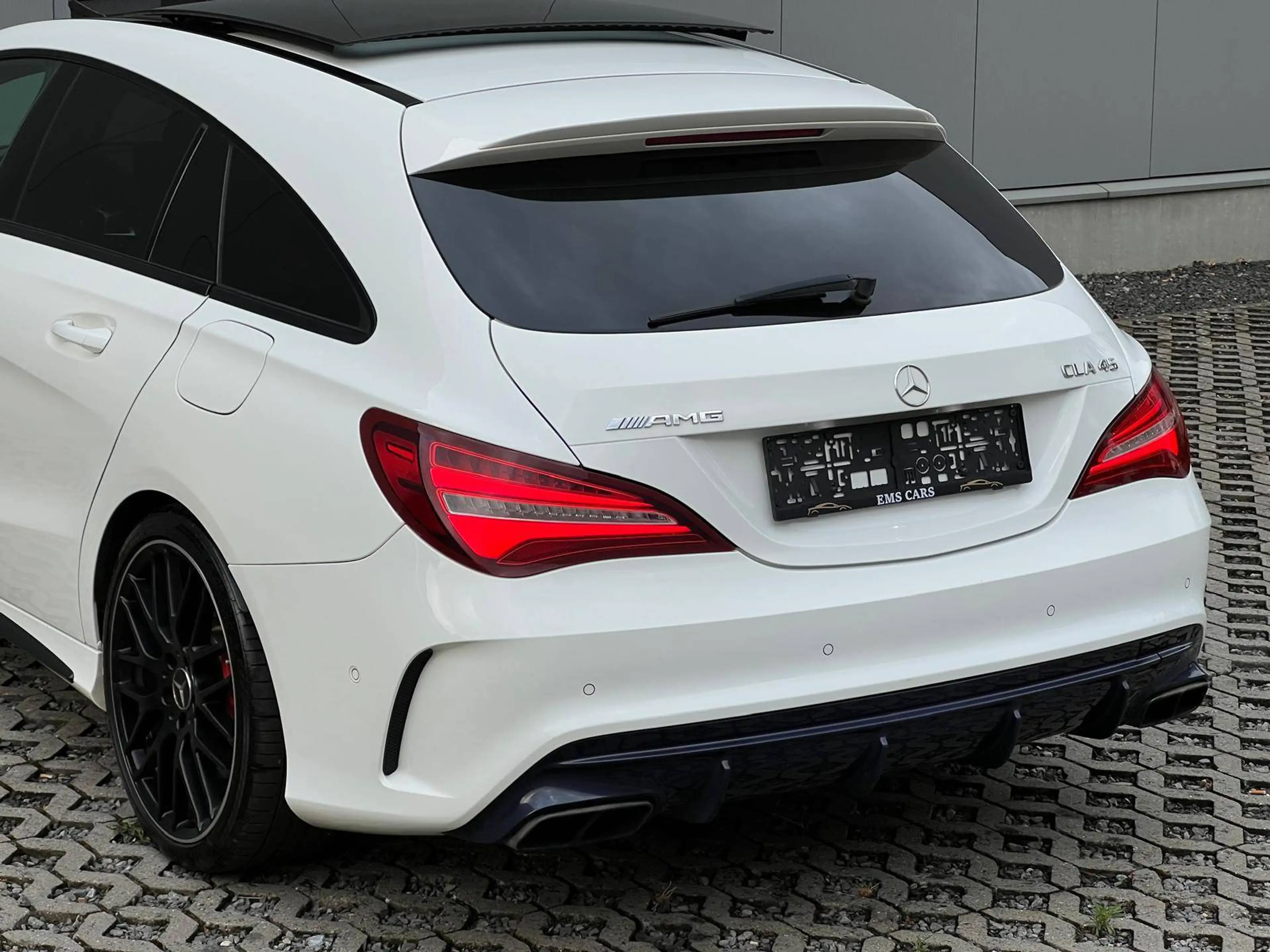 Mercedes-Benz CLA 45 AMG AMG 4-Matic Automaat- Pano- Camera- Navi- AMG Uitlaatknop- Night Pack- Garantie! — photo 7
