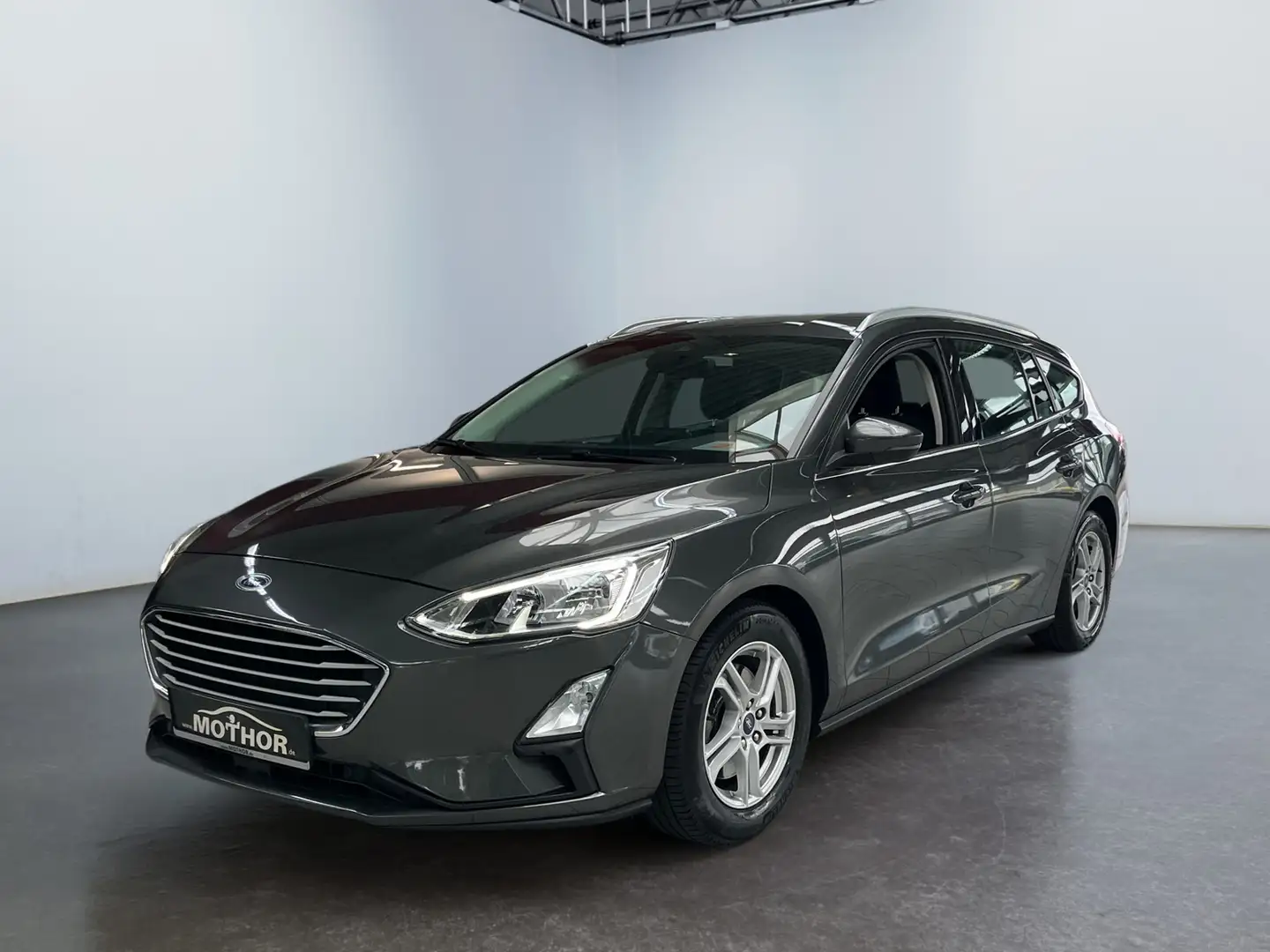 Ford Focus Turnier Cool & Connect Smartlink PDC AHK Gris - 2