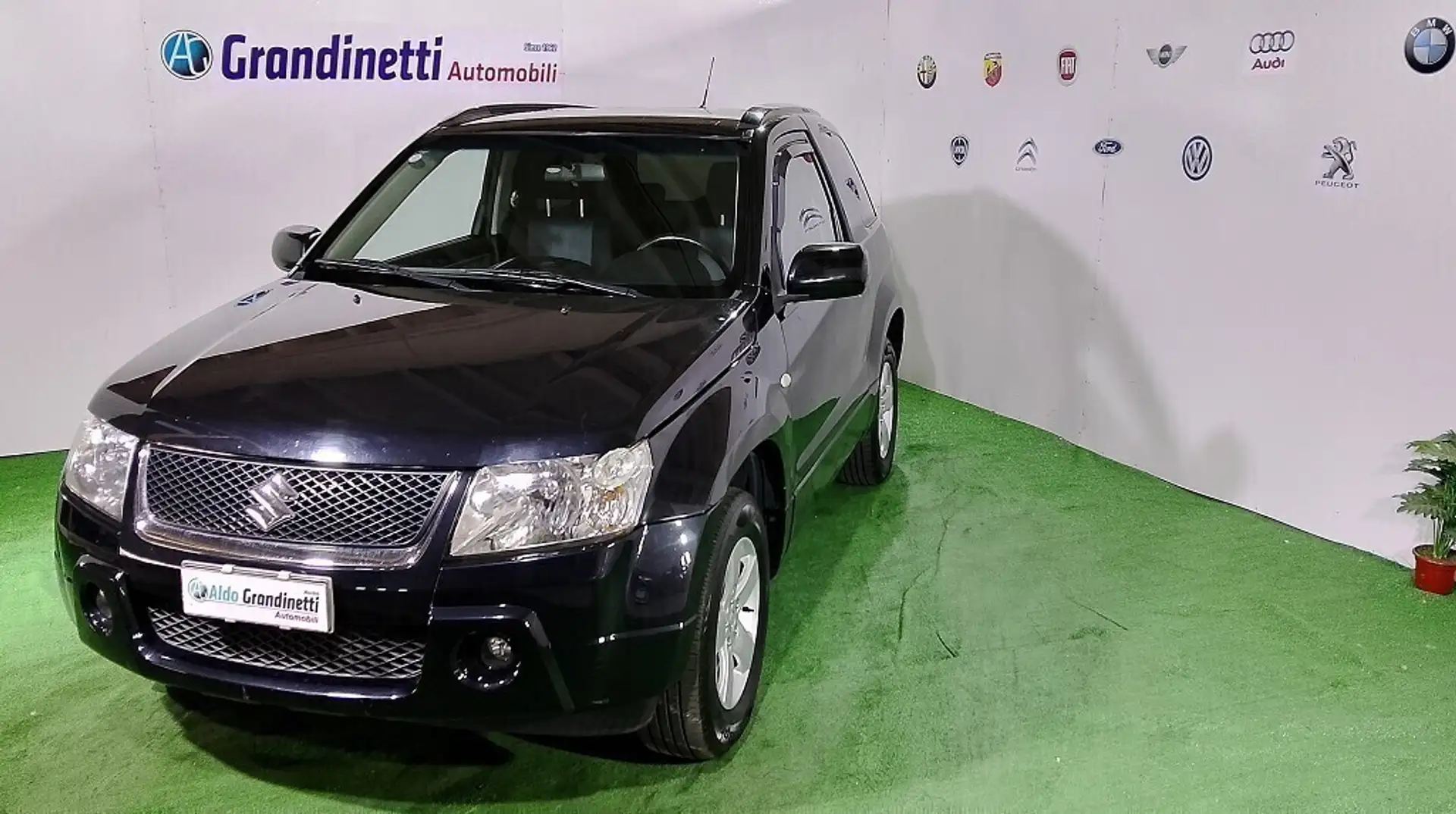 Suzuki Grand Vitara Grand Vitara 1.9 DDiS 3 porte Nero - 1
