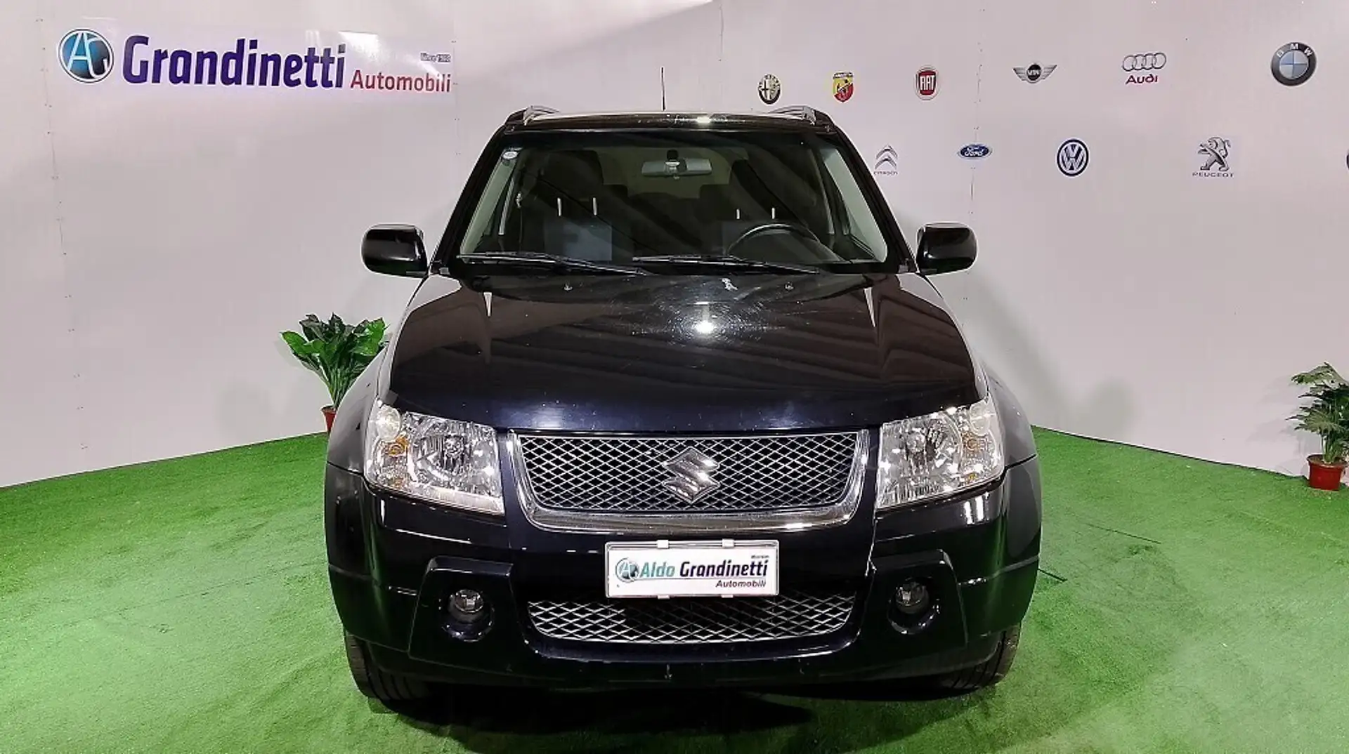 Suzuki Grand Vitara Grand Vitara 1.9 DDiS 3 porte Nero - 2