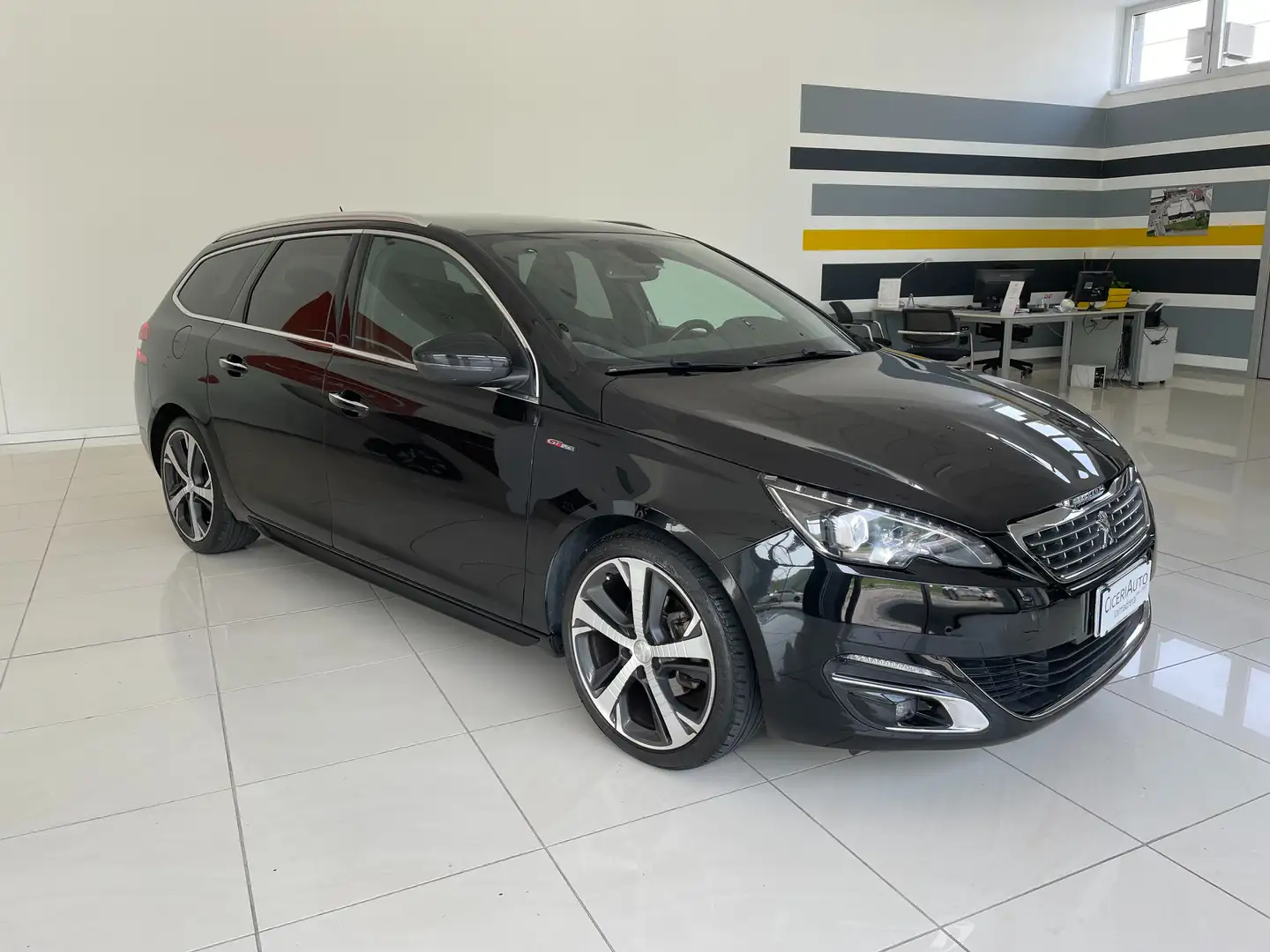Peugeot 308 308 SW 1.6 bluehdi GT Line Automatica Nero - 1