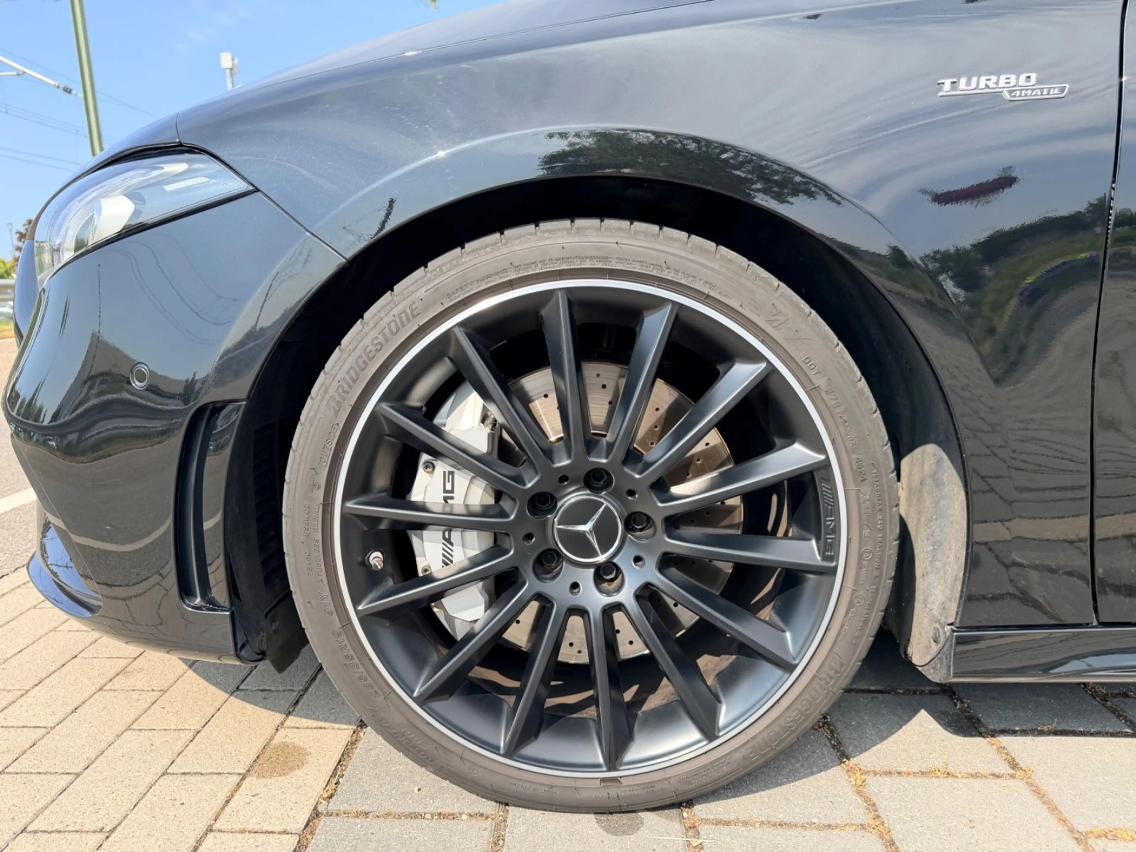 Mercedes-Benz A 35 AMG A A 35 AMG 4Matic Leder*P-Dach*LED uvm. — photo 13