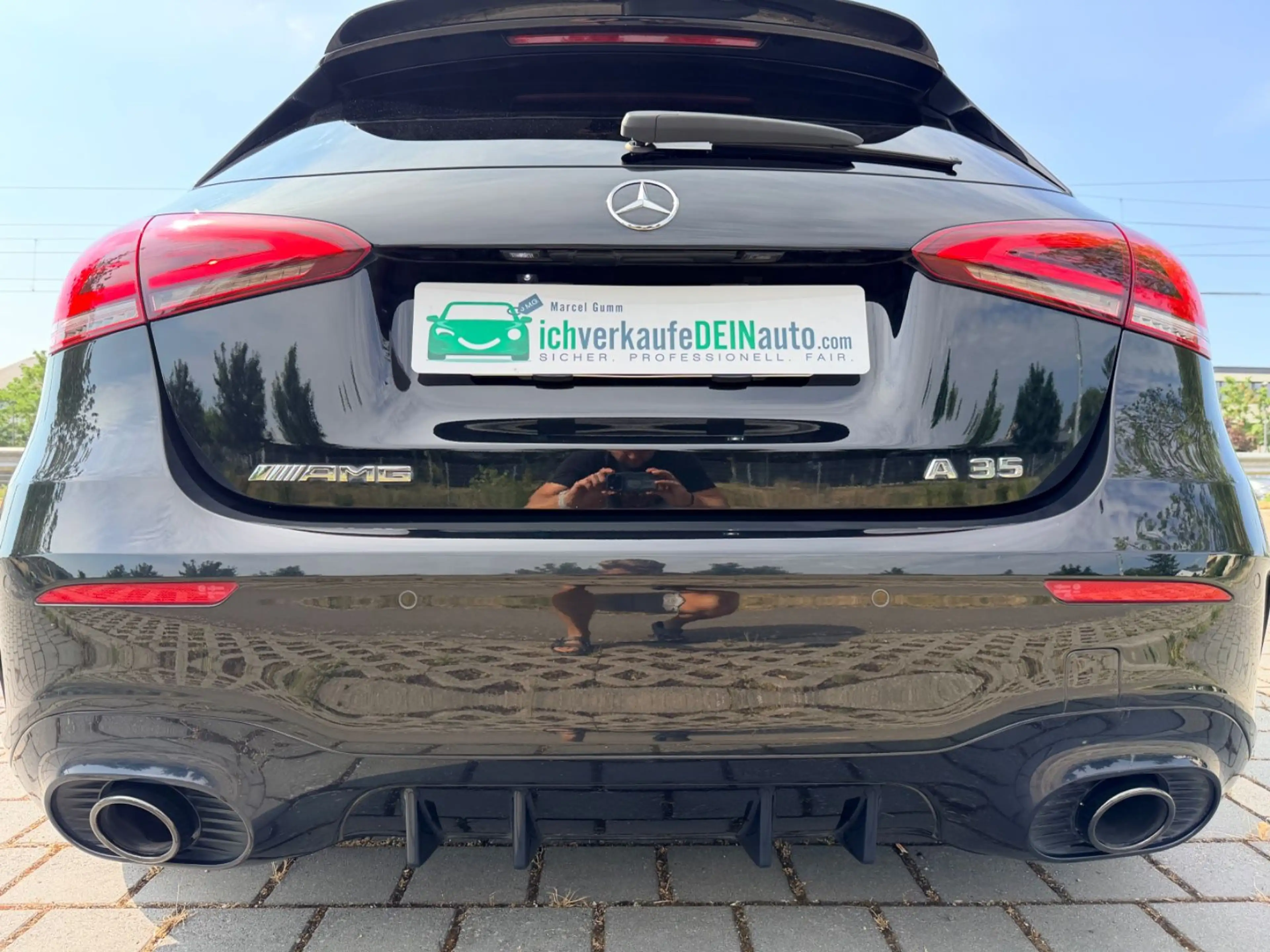 Mercedes-Benz A 35 AMG A A 35 AMG 4Matic Leder*P-Dach*LED uvm. — photo 3