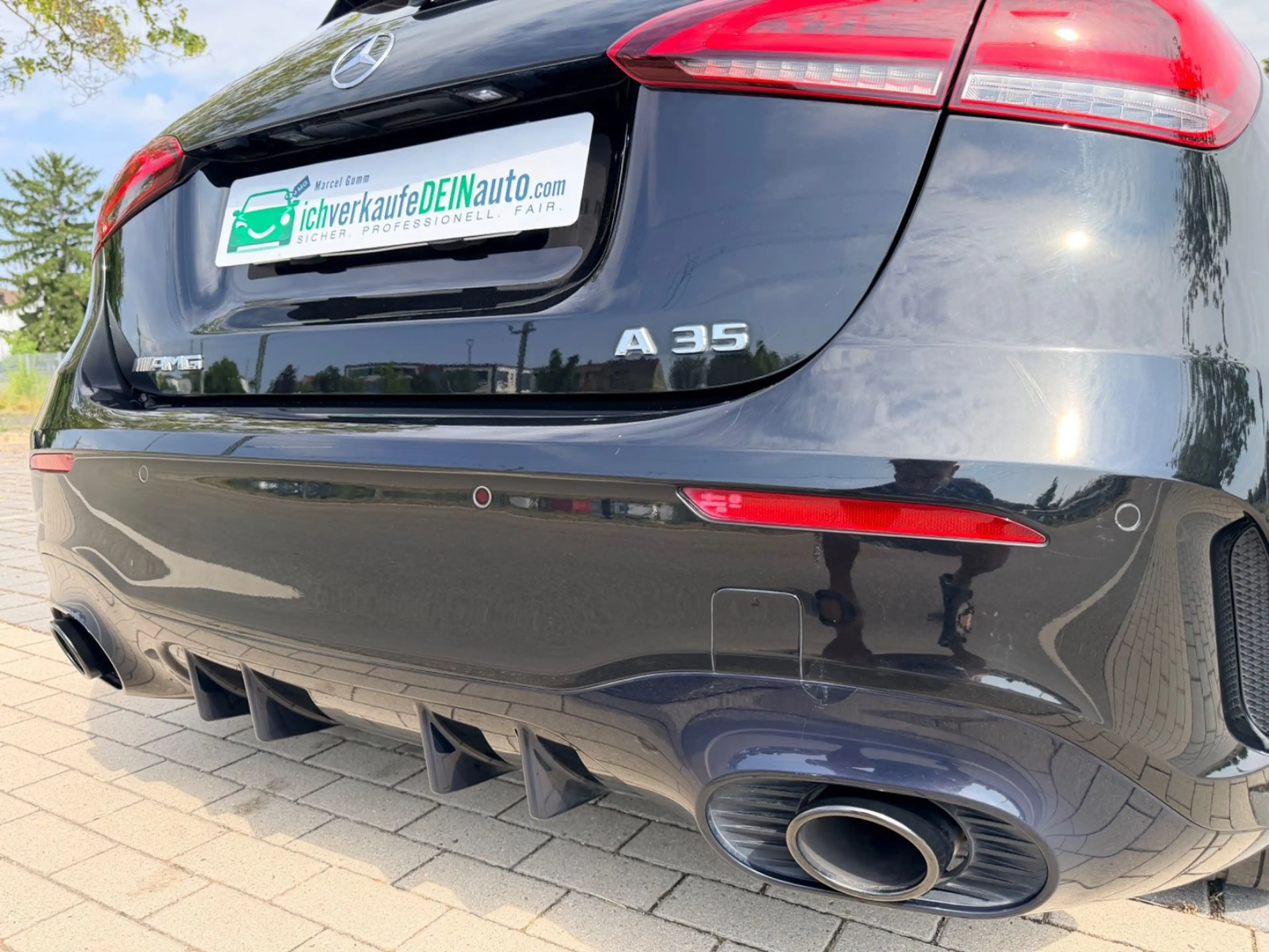 Mercedes-Benz A 35 AMG A A 35 AMG 4Matic Leder*P-Dach*LED uvm. — photo 11