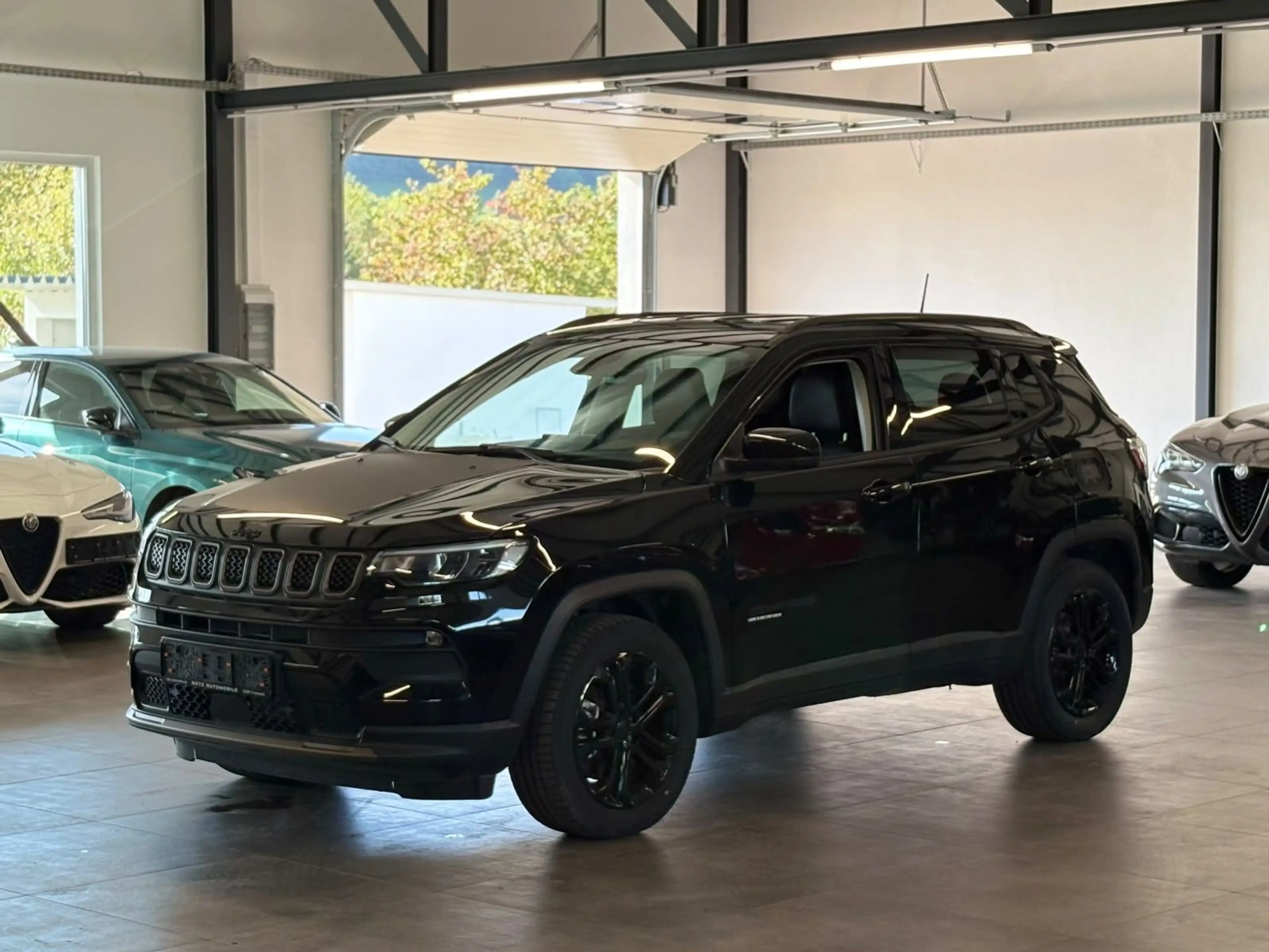 Jeep Compass Upland PHEV 4WD LED+ACC+SPUR.ASS+FERN.AS — photo 3