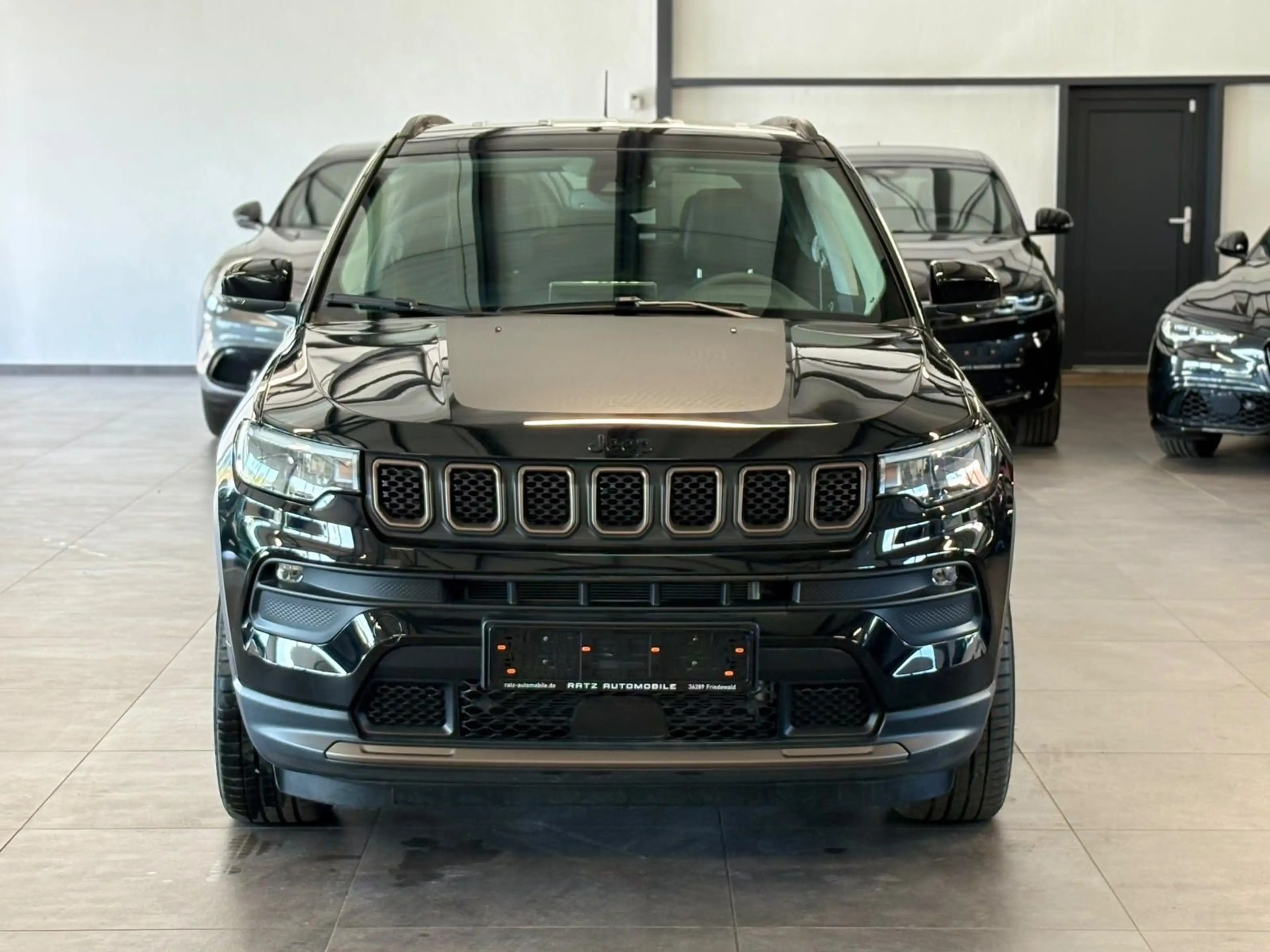 Jeep Compass Upland PHEV 4WD LED+ACC+SPUR.ASS+FERN.AS — photo 2